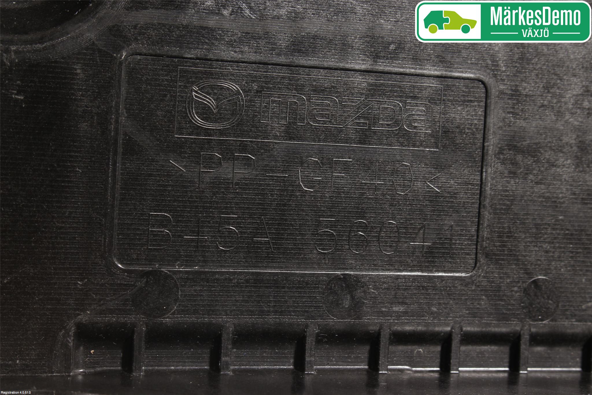 Mazda 3 III 14-19 Batterikasse - Feste - Holder
