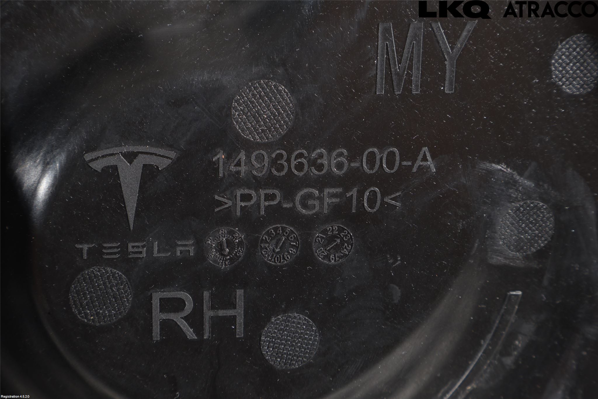 Tesla MODEL Y 21- Bunnplate U Motor-Gear-Dørk