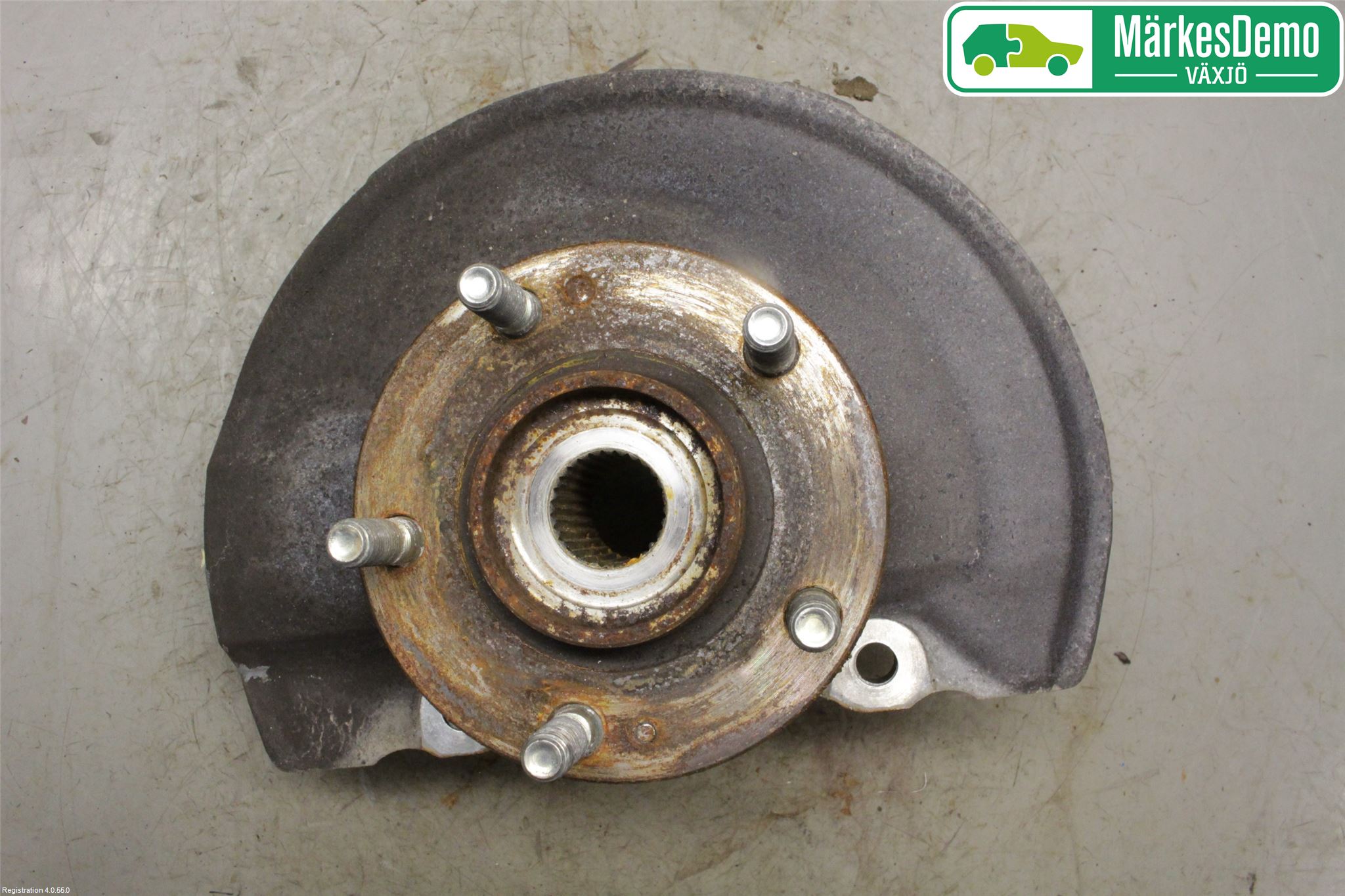 Mitsubishi OUTLANDER 13-21 Spindel Hf