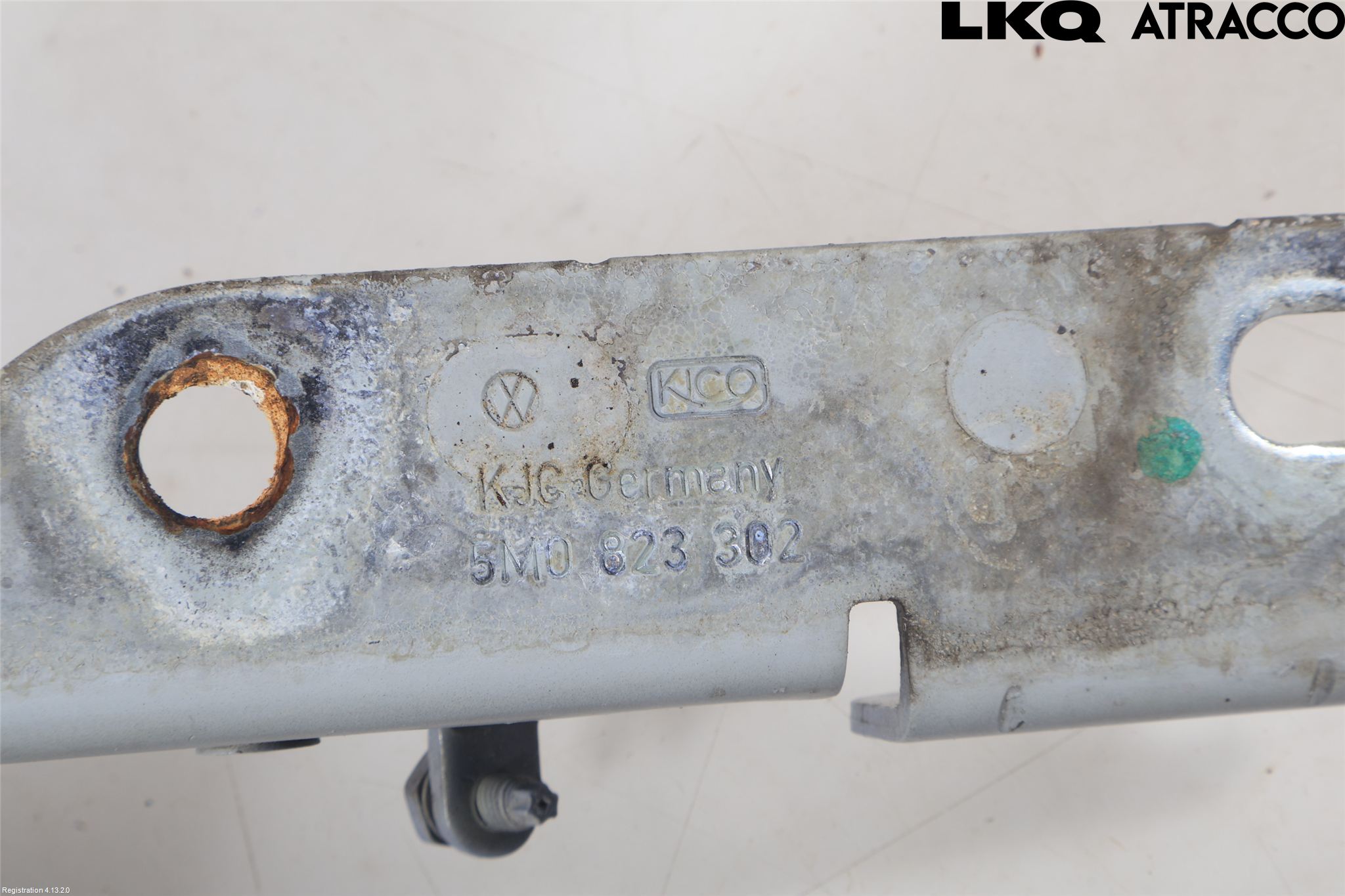 Volkswagen VW GOLF PLUS/CROSS GOLF 04-14 Panser Hengsel - Hengsler