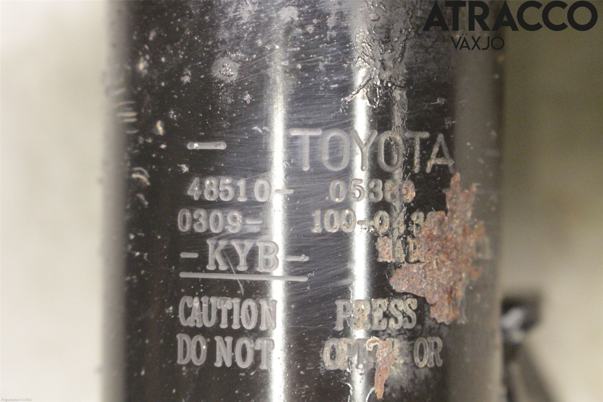 Toyota AVENSIS 16-18 Fjærbein Foran Høyre