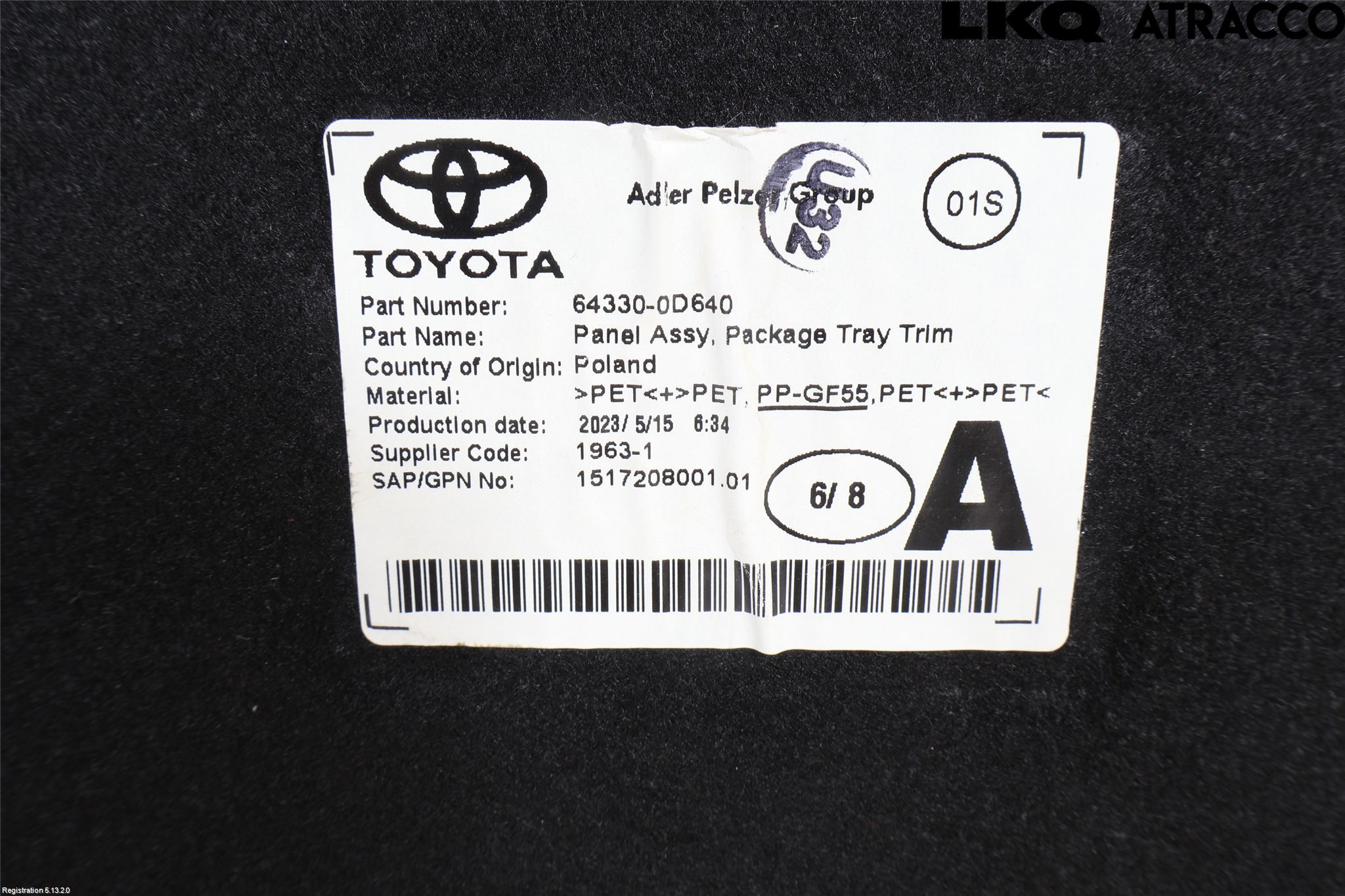Toyota YARIS XP21 20- Innr Hattehylle