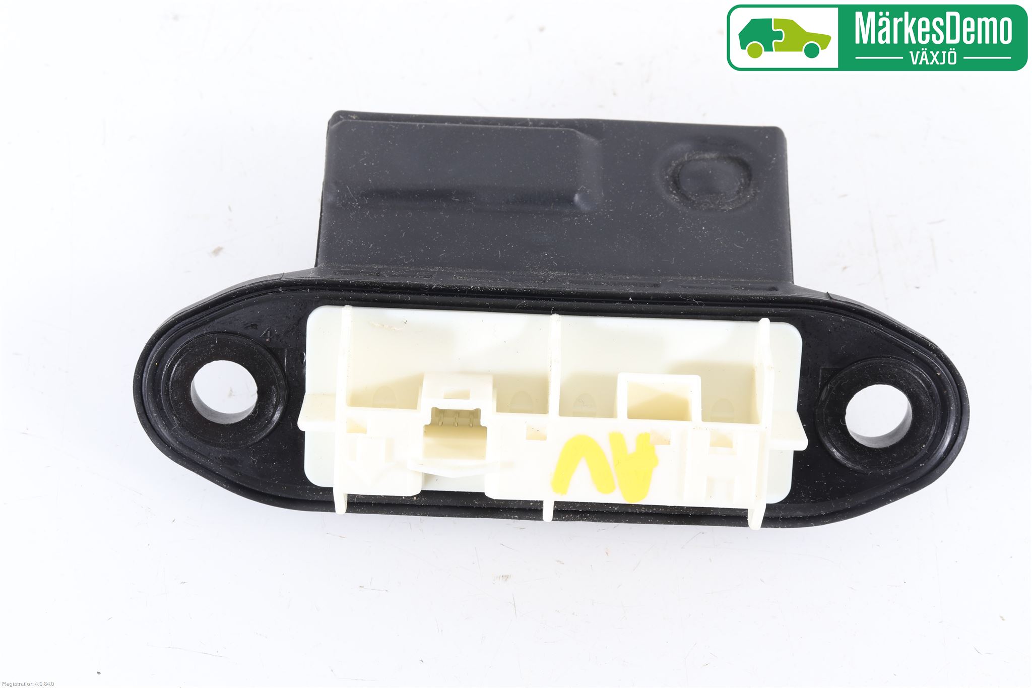 Toyota RAV4 13-18 Bakluke Handtak Ytre
