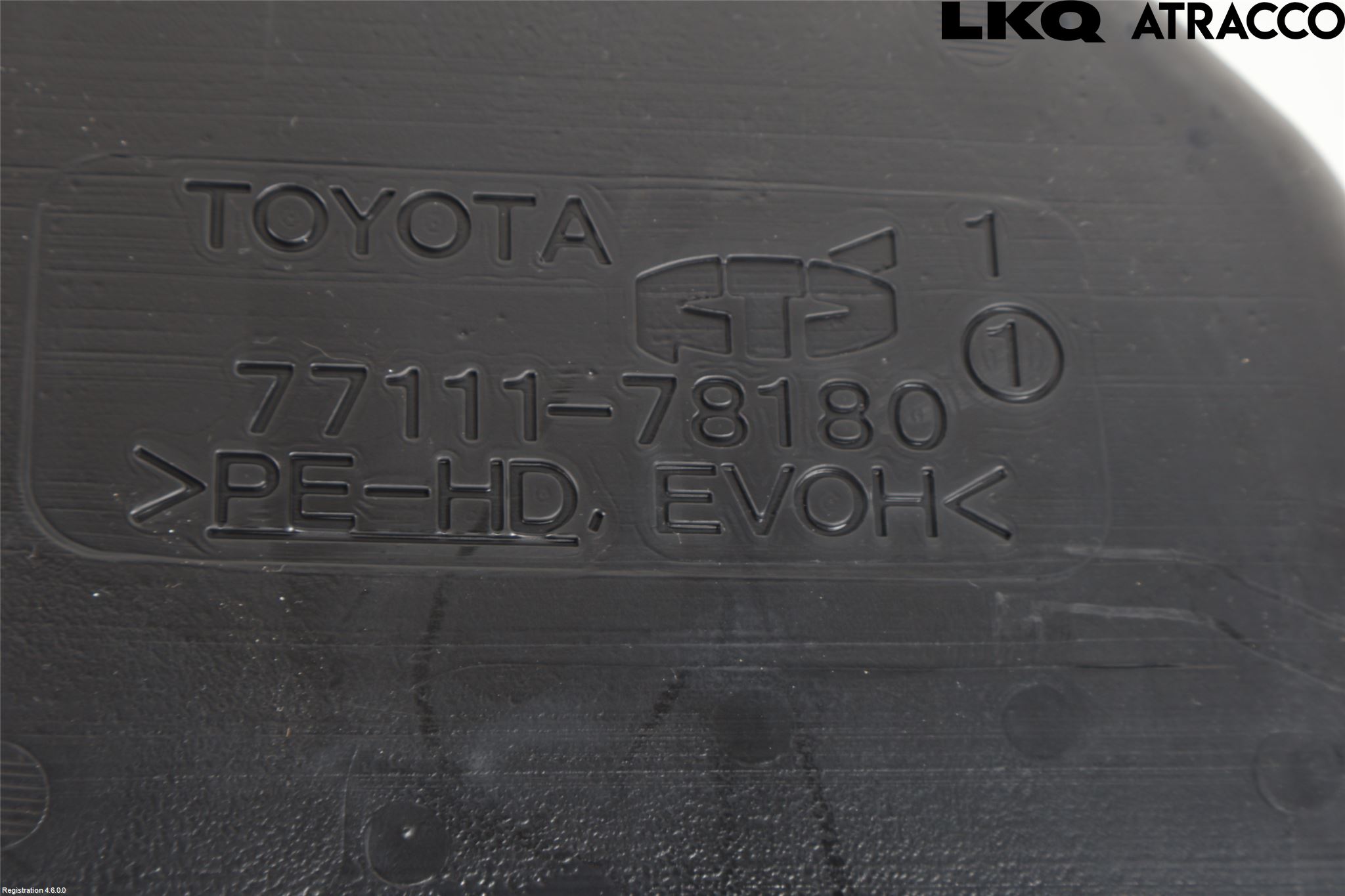 Toyota RAV4 19- Drivstofftank Innsprøytning