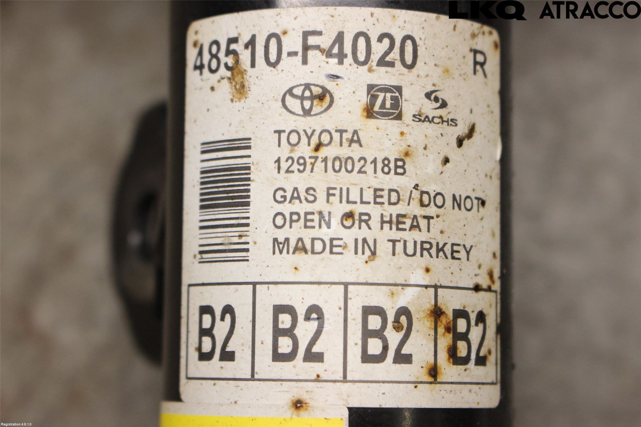Toyota C-HR 16-23 Fjærbein Foran Høyre