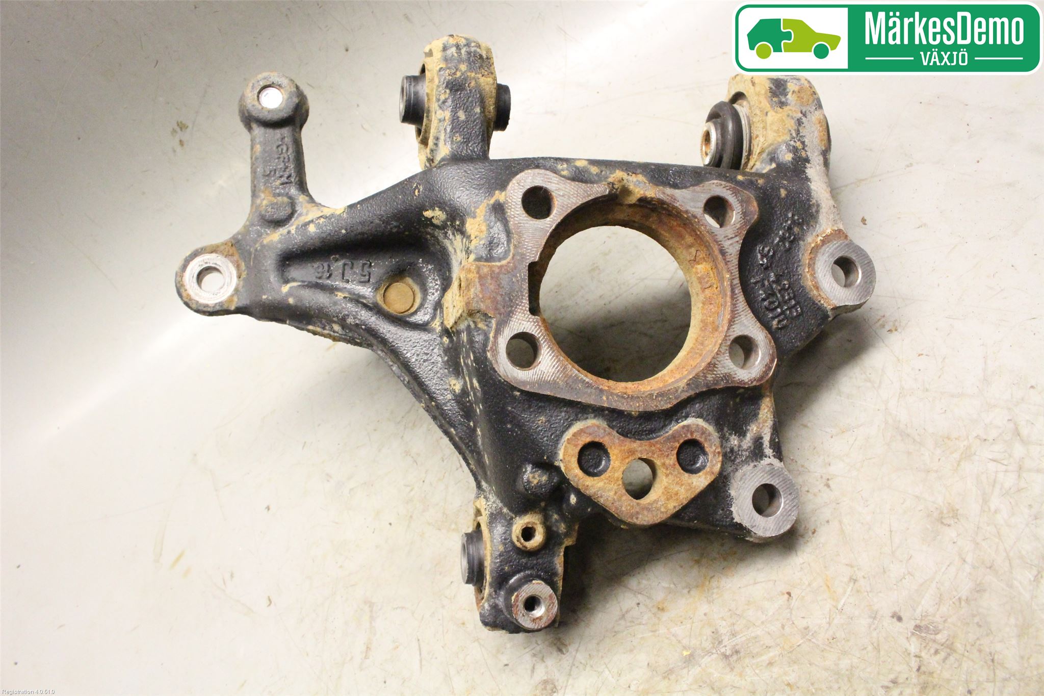 Toyota C-HR 16-23 Spindel Hb
