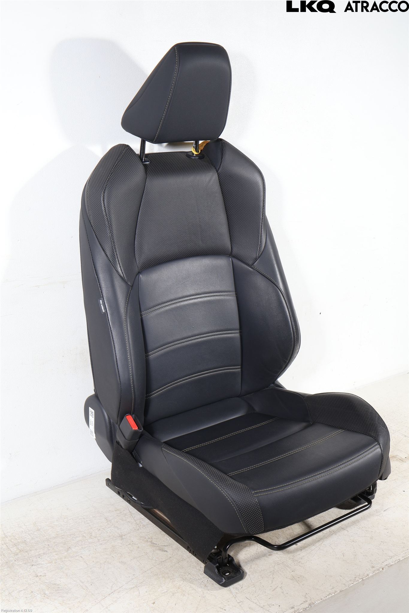 Toyota YARIS CROSS XP21 21- Innr Sete Foran Venstre