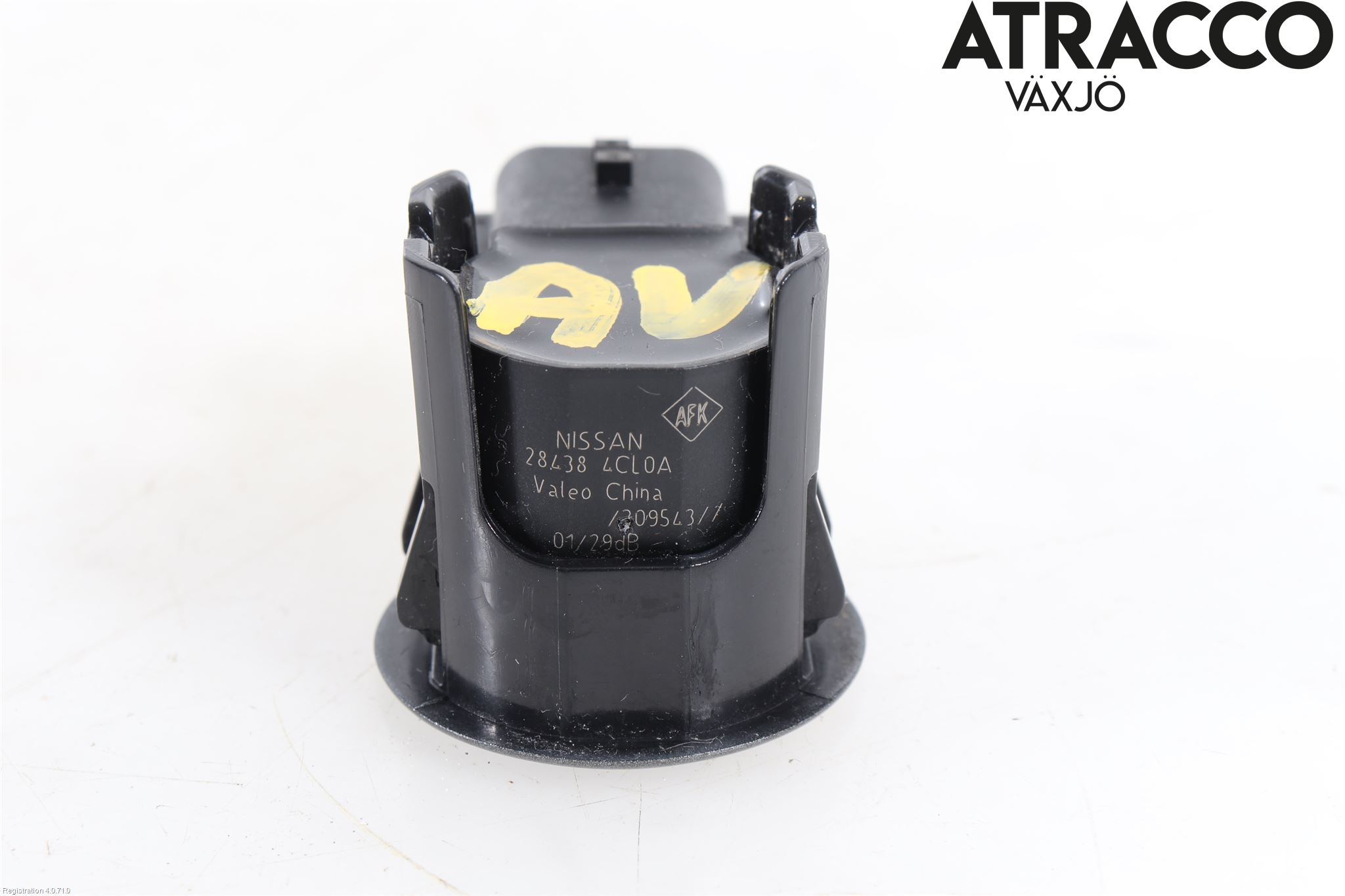 Nissan X-TRAIL 14-21 Sensor Parkering Front