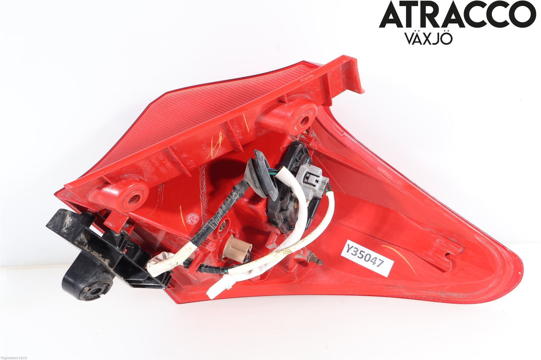 Toyota AURIS 13-19 Baklykt Venstre