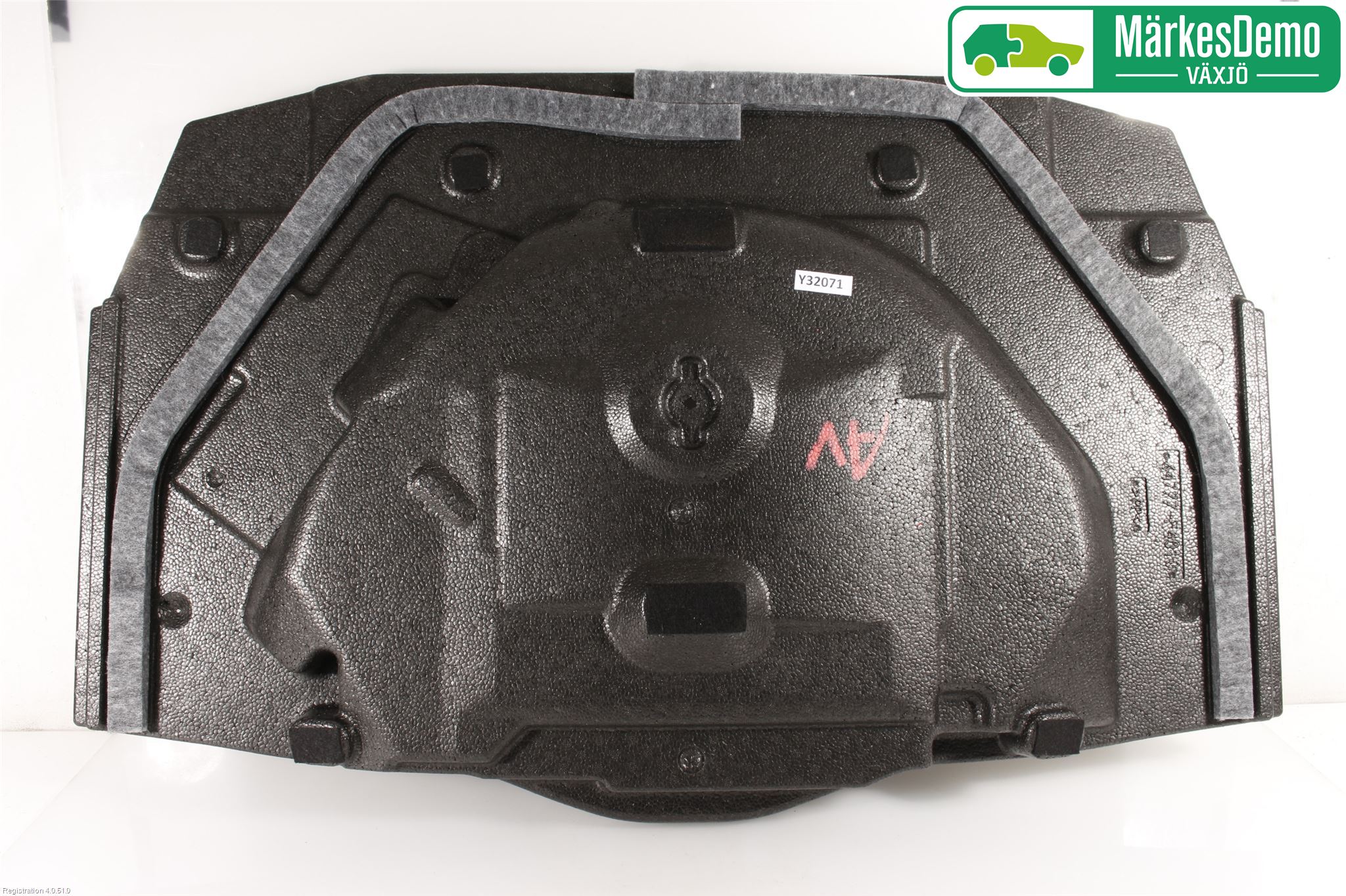 Toyota C-HR 16-23 Innr Bagasjeromkledsel