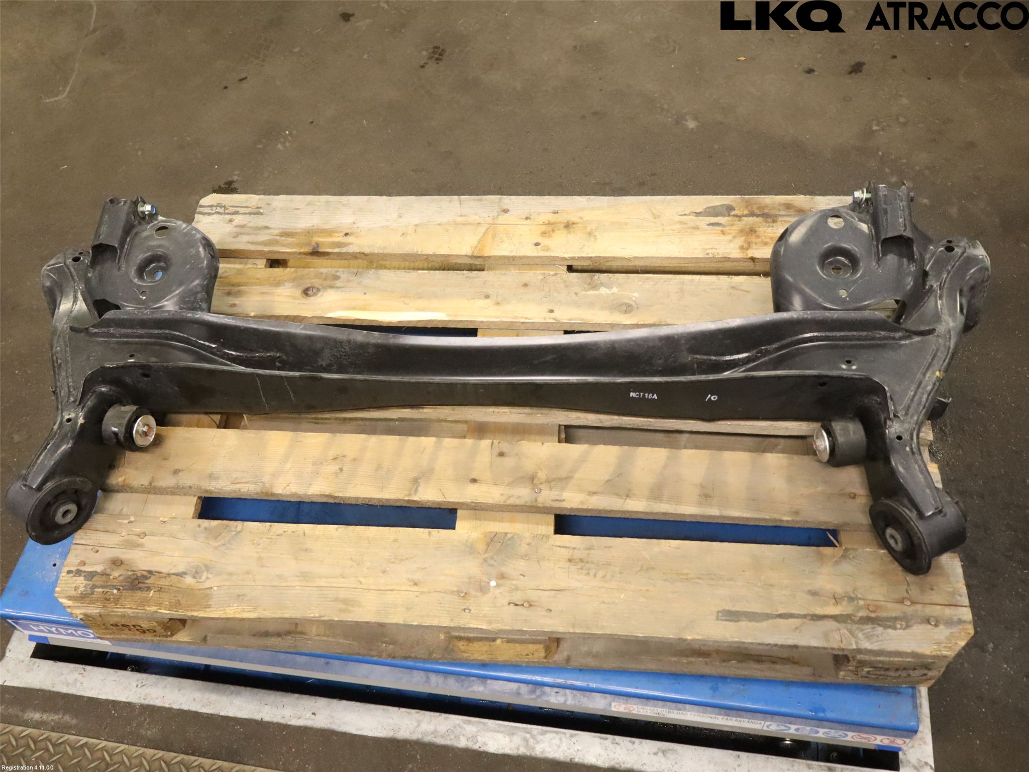 Honda E:NY1 23- Bakaksel Feste Travers-Ramme
