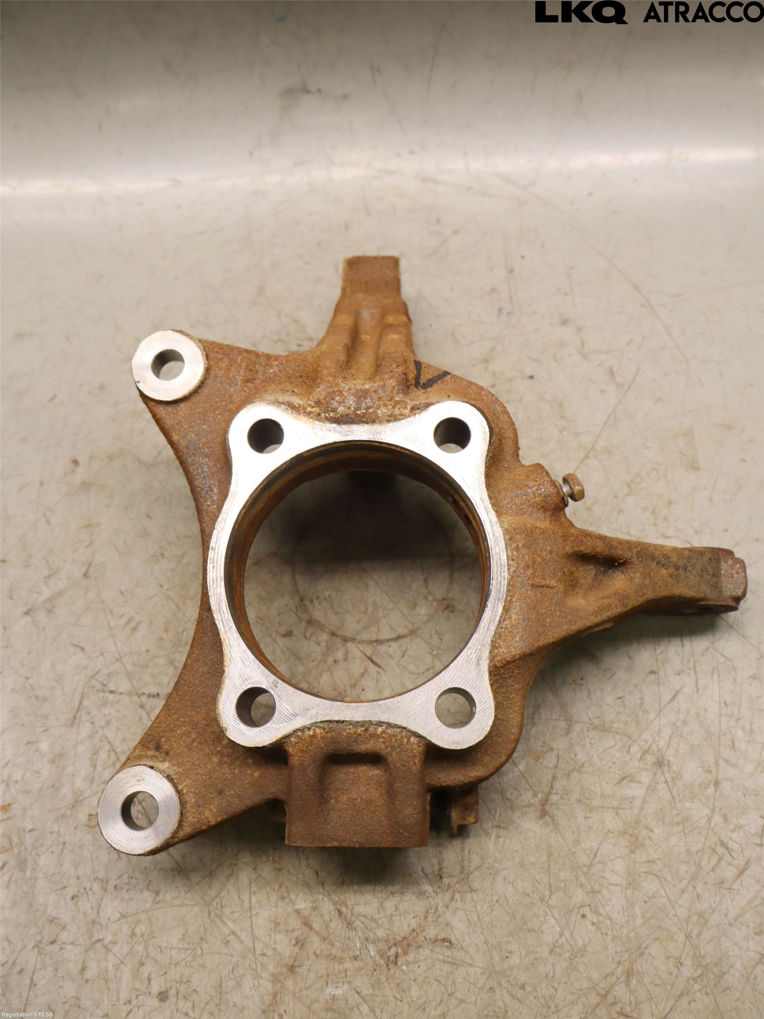 Mitsubishi OUTLANDER 13-21 Spindel Vf