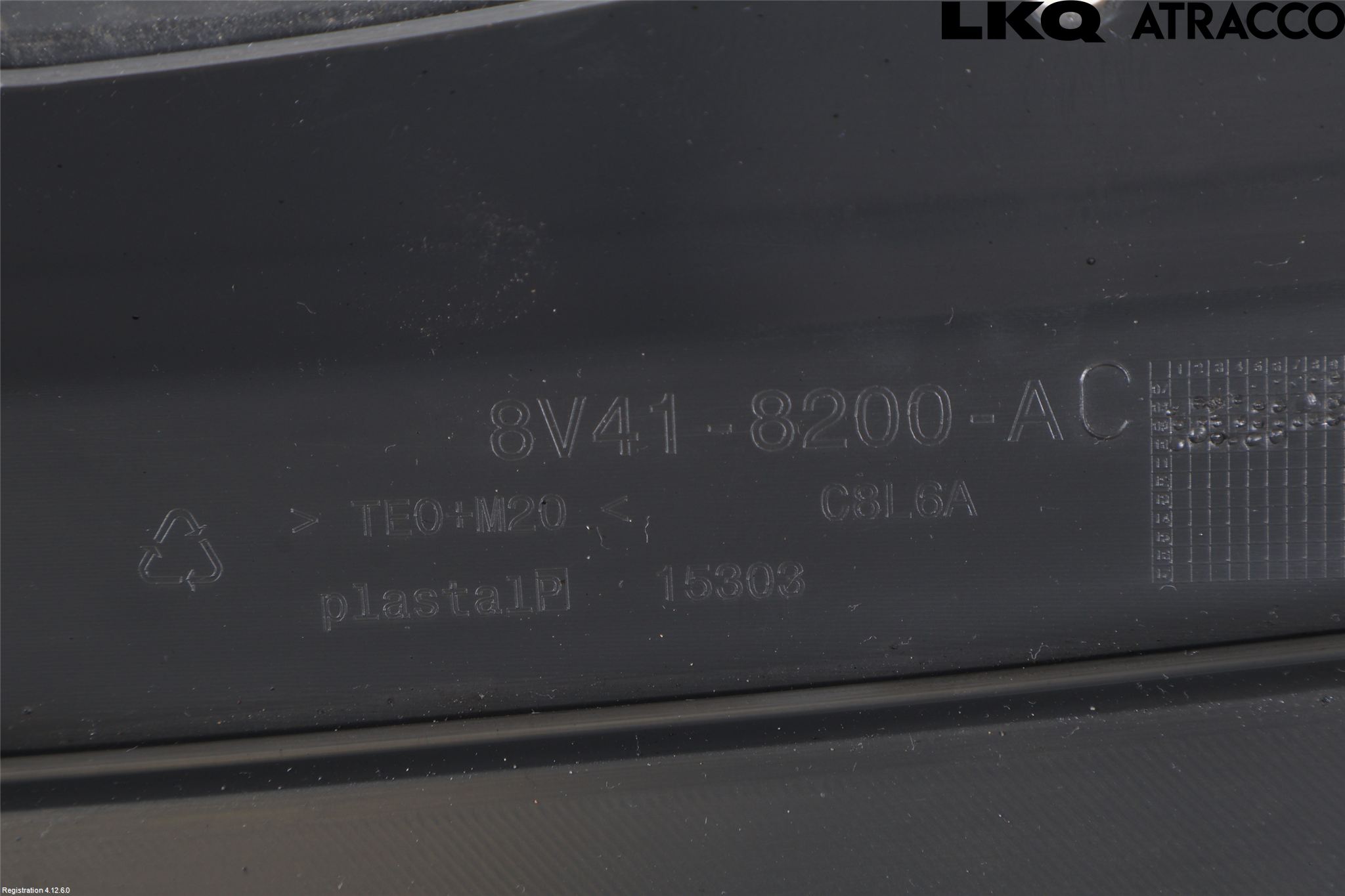 Ford KUGA 08-12 Grill Komplett