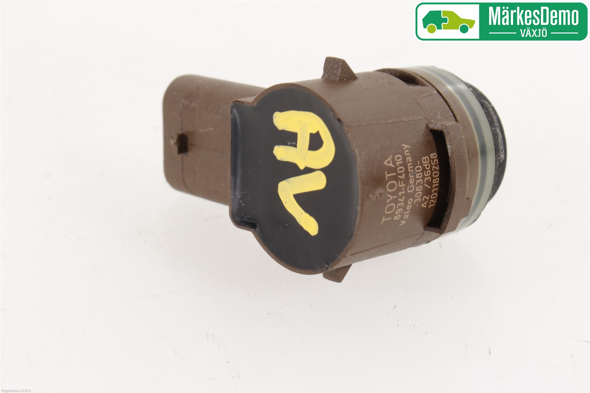 Toyota C-HR 16-23 Sensor Parkering Front