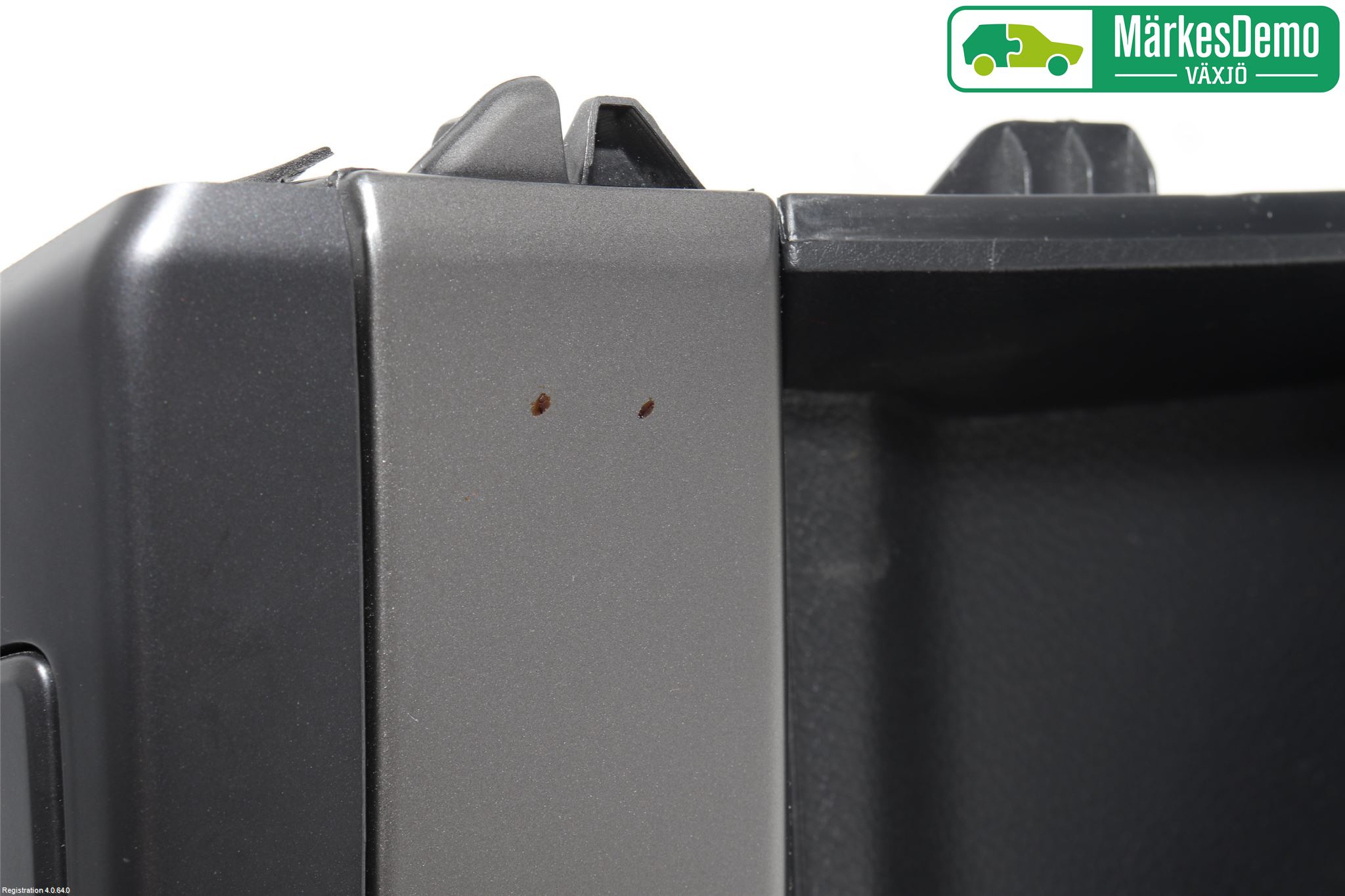 Hyundai i40 16-18 Instrumentkonsoll Gulv