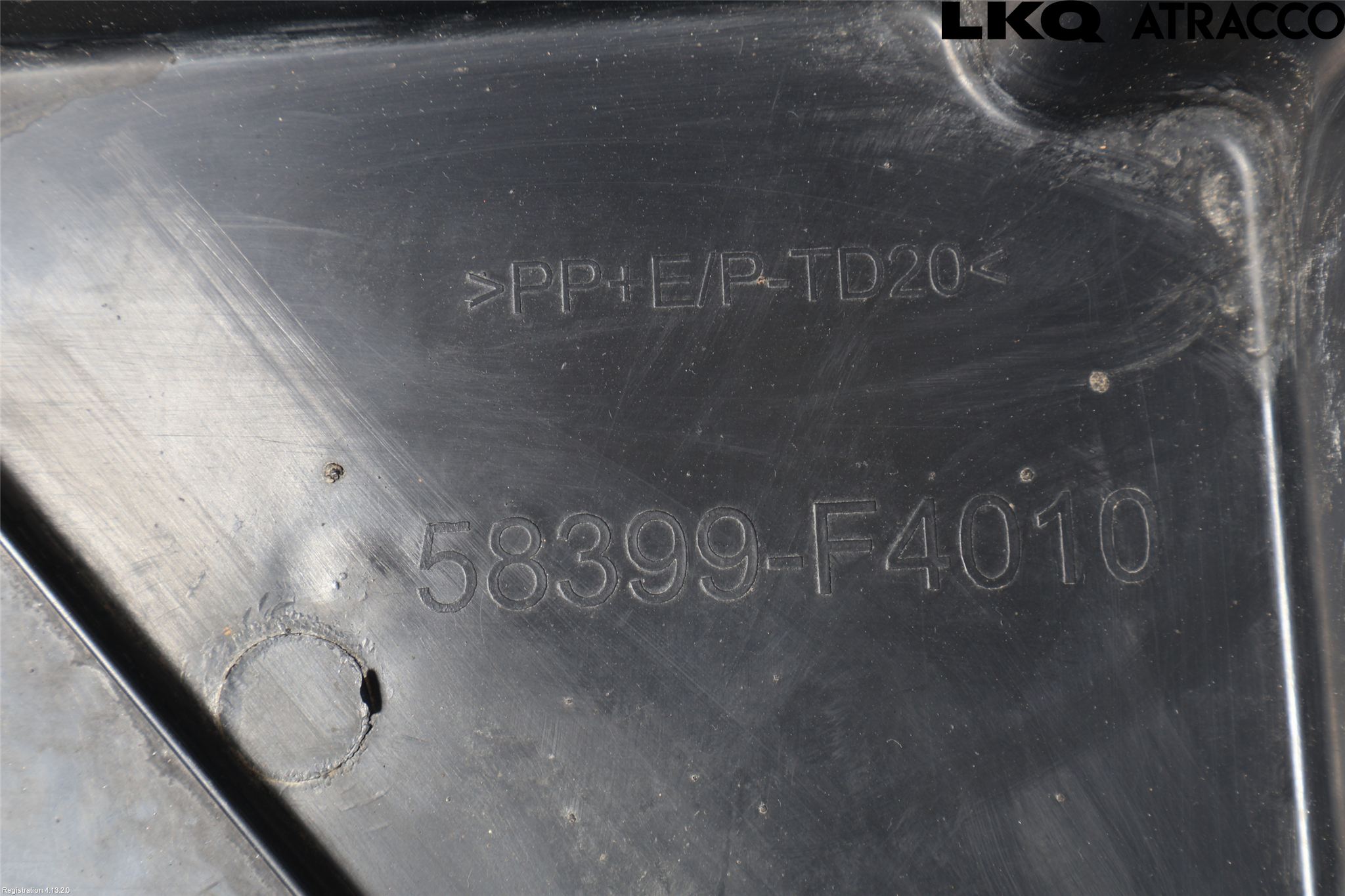 Toyota C-HR 16-23 Bunnplate U Motor-Gear-Dørk