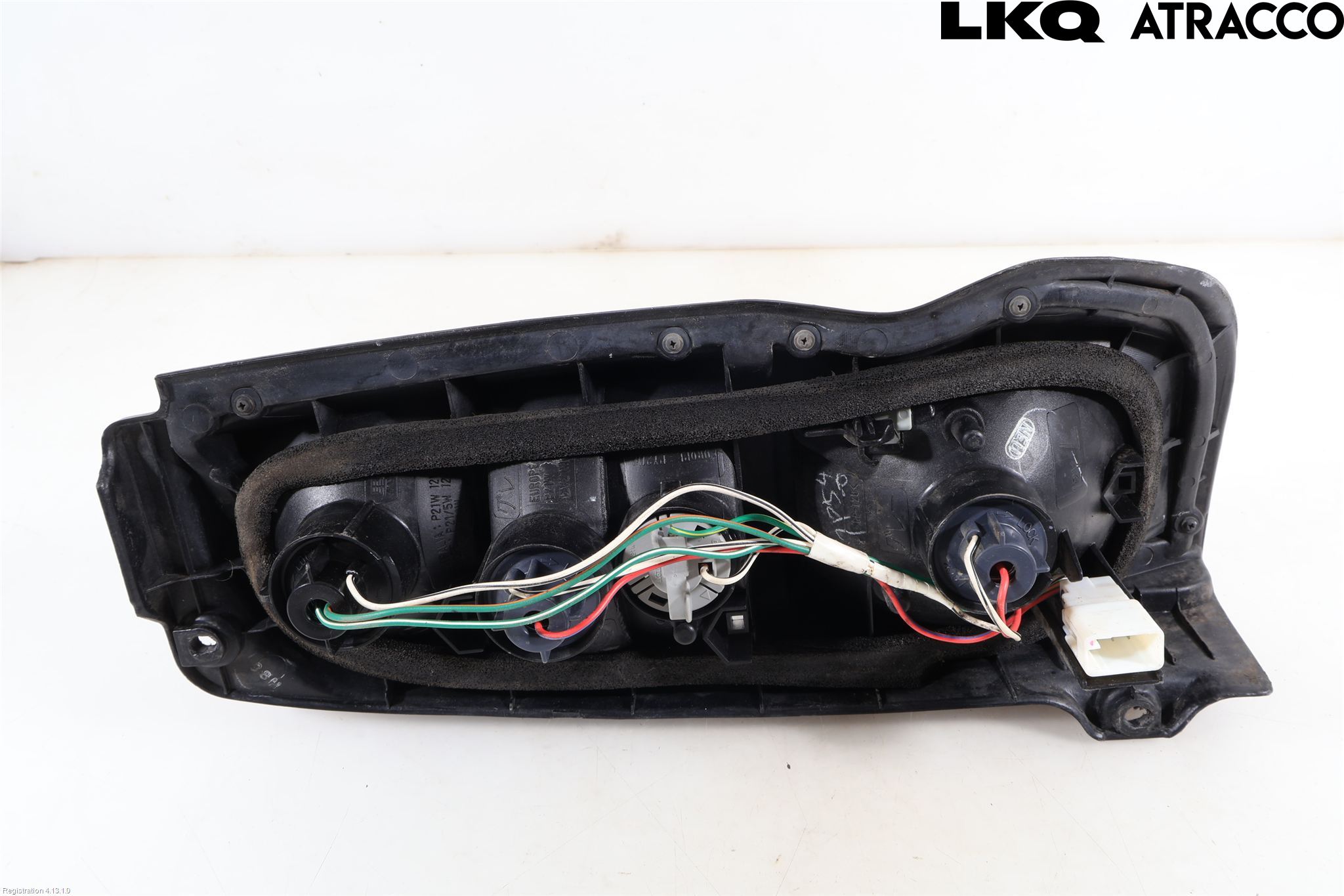 Toyota HI-ACE 06-12 Baklykt Venstre