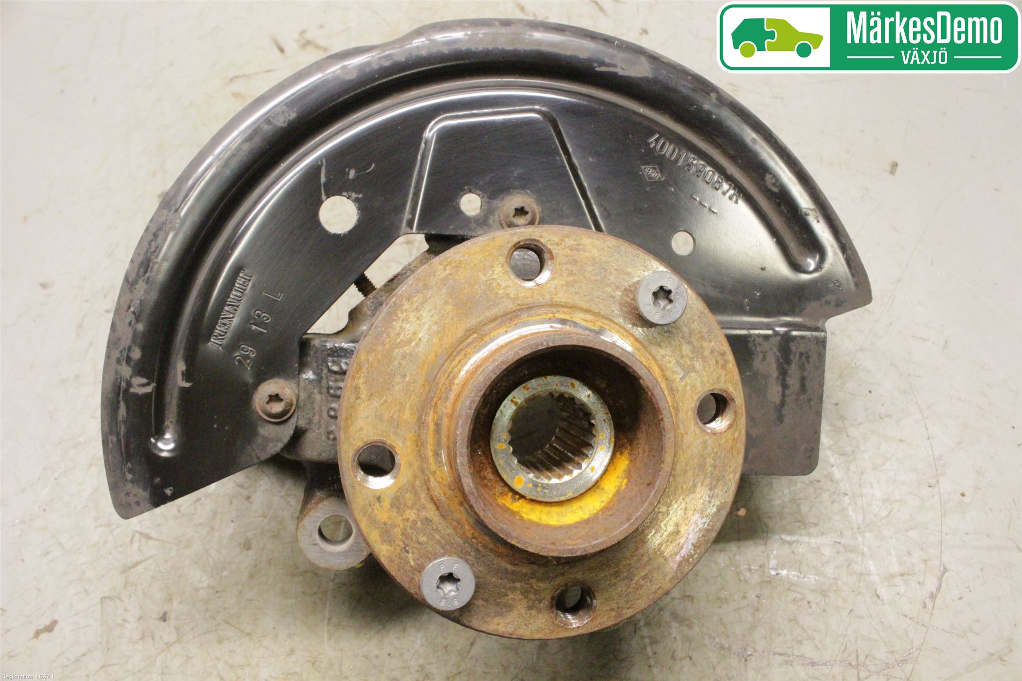Renault CLIO IV 12-16 Spindel Vf