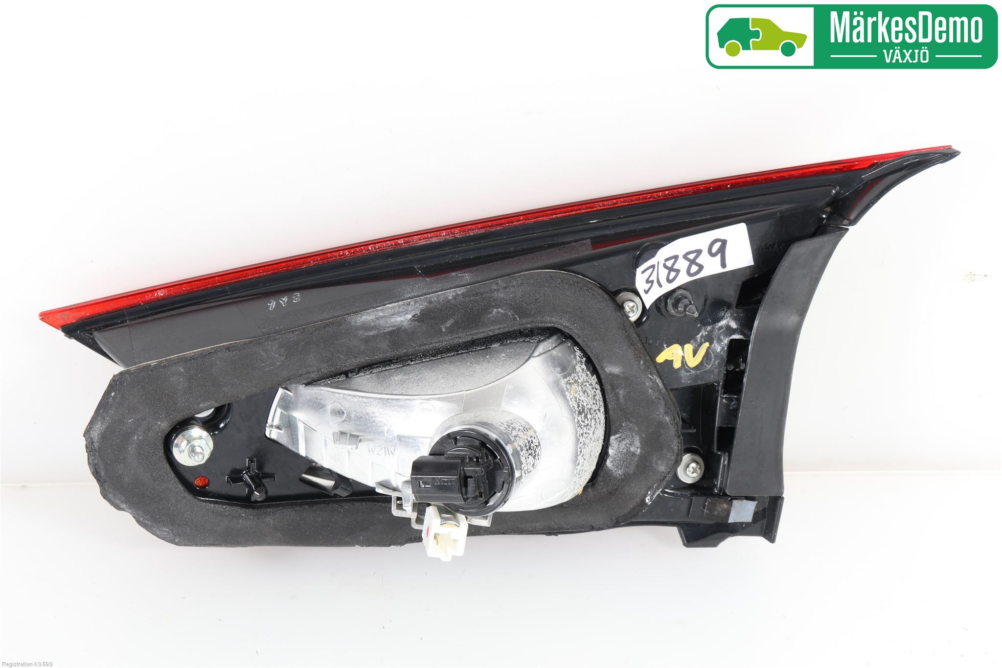 Mazda 3 III 14-19 Baklykt Venstre  På Luke(Indre