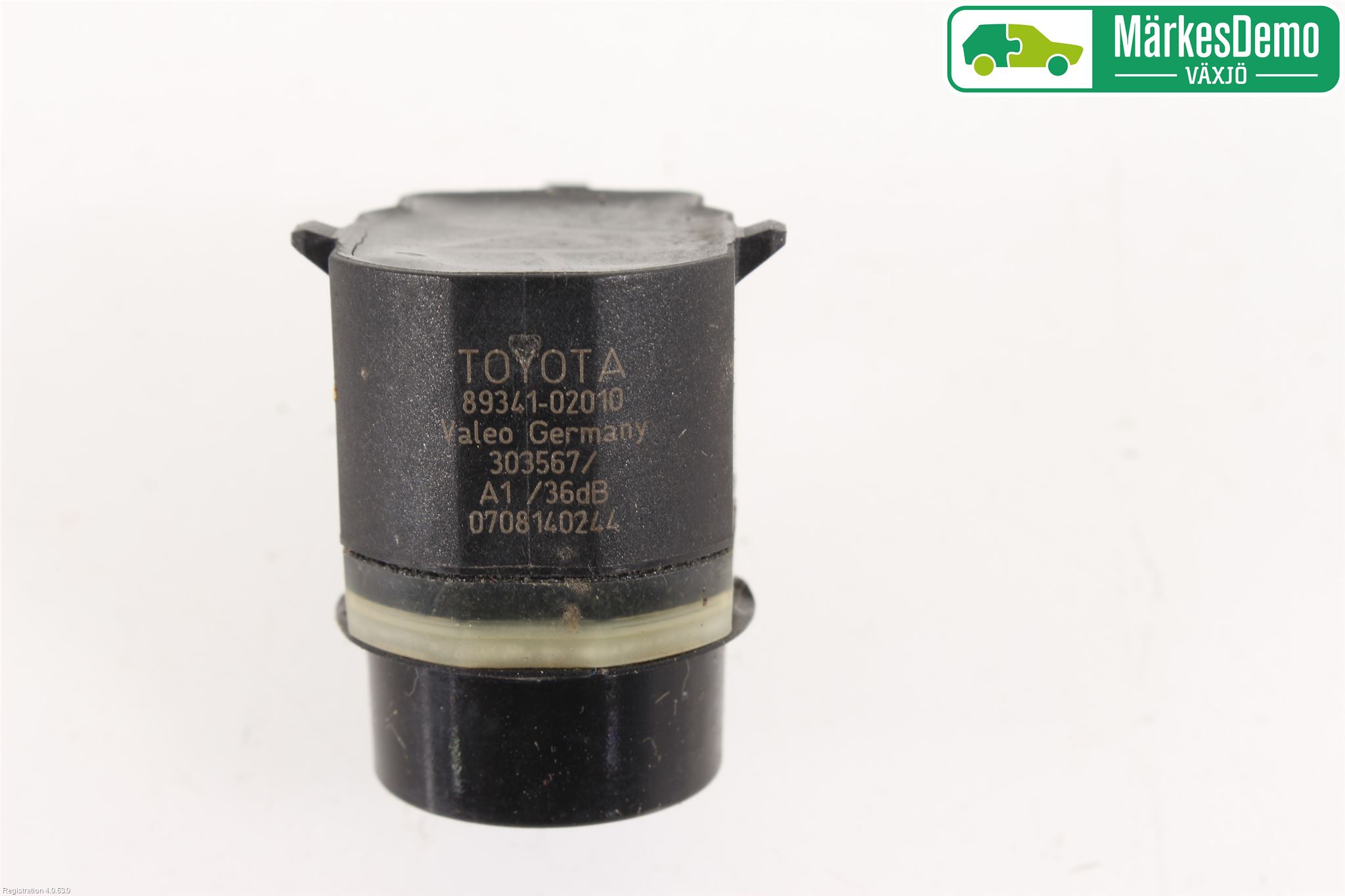Toyota AURIS 13-19 Sensor Parkering Front