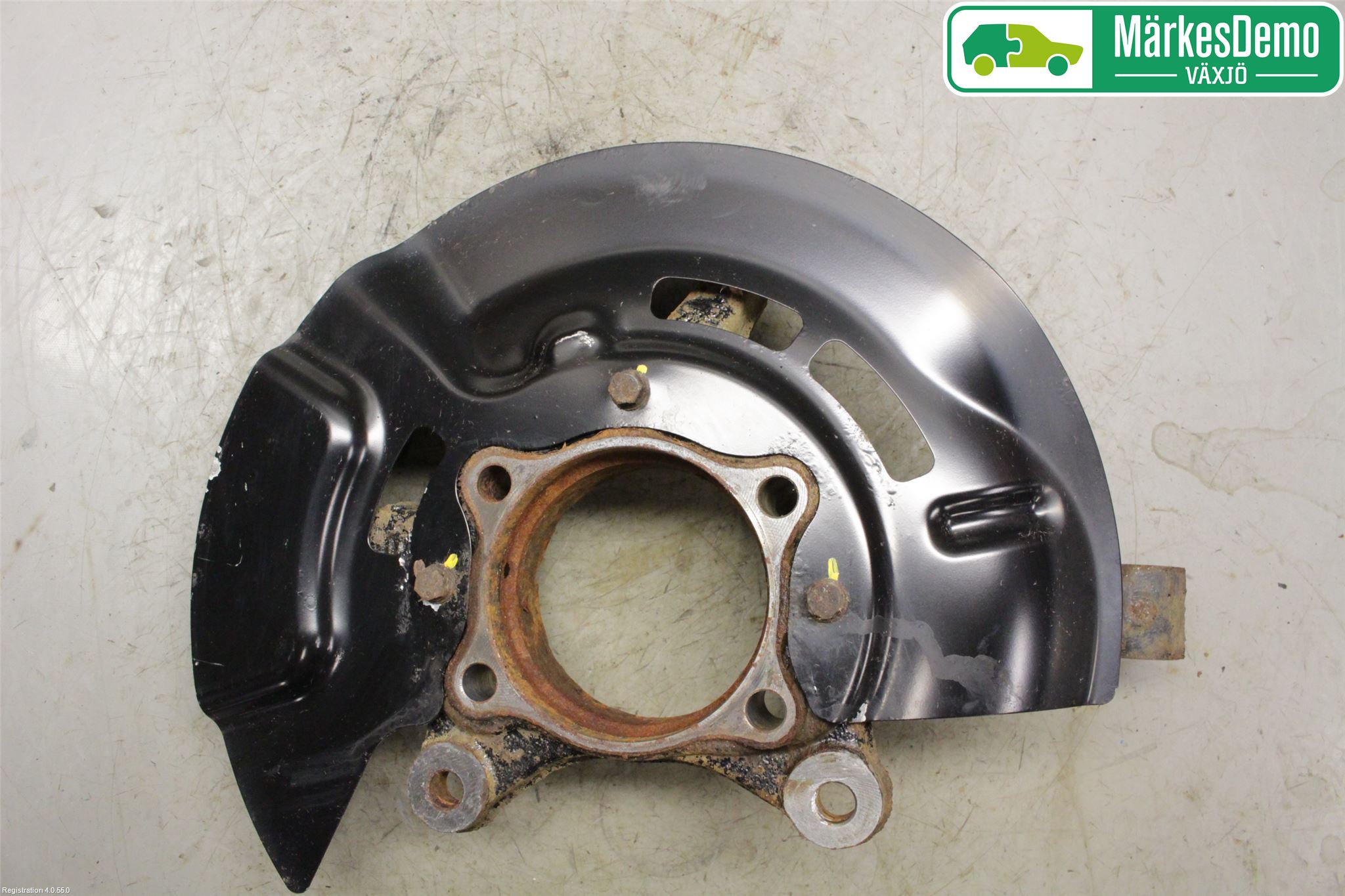 Hyundai TUCSON 05- Spindel Hf