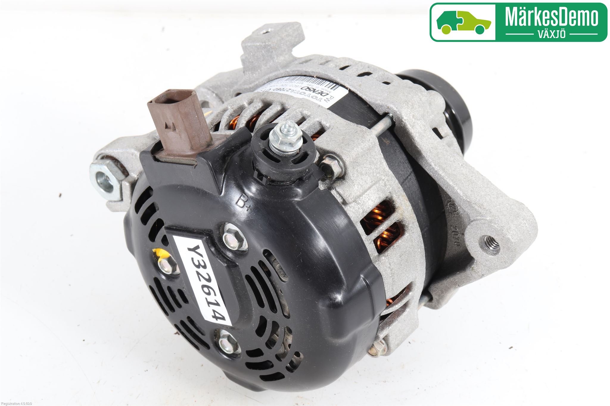 Toyota AVENSIS 16-18 Dynamo