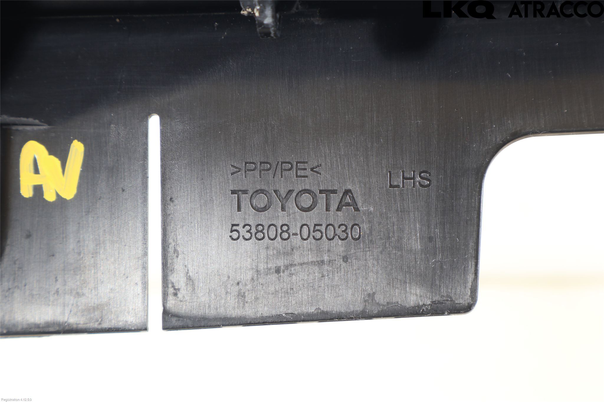 Toyota AVENSIS 16-18 Luftstyring Front