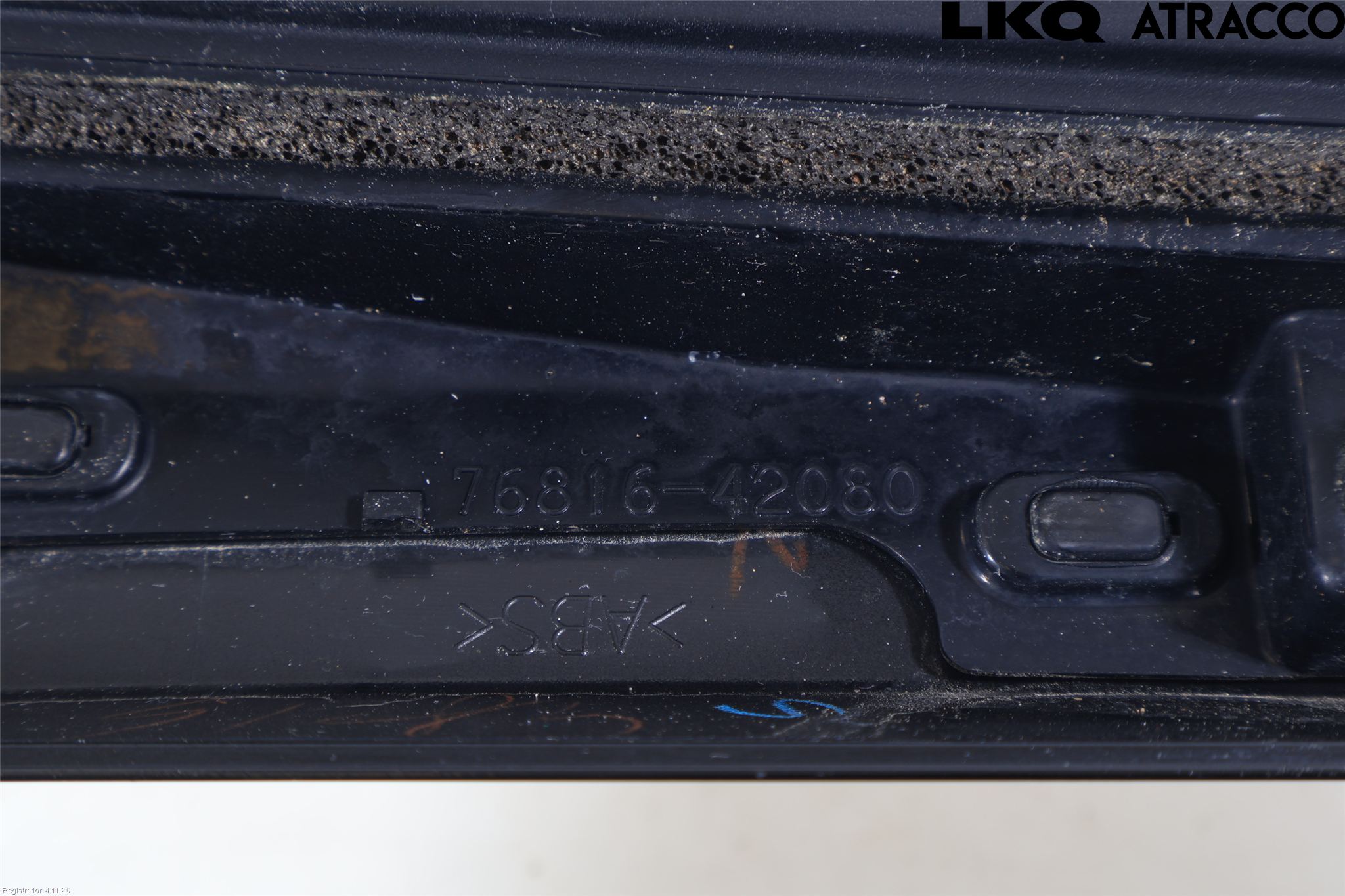 Toyota RAV4 19- Bakrute Dekorlist