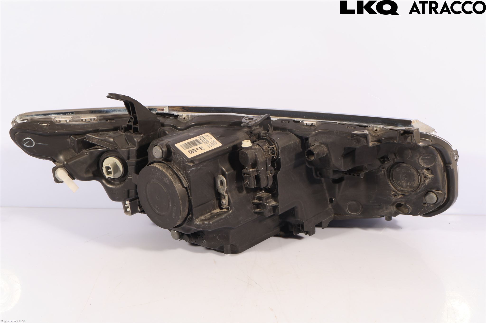 Toyota AURIS 13-19 Frontlykt Venstre