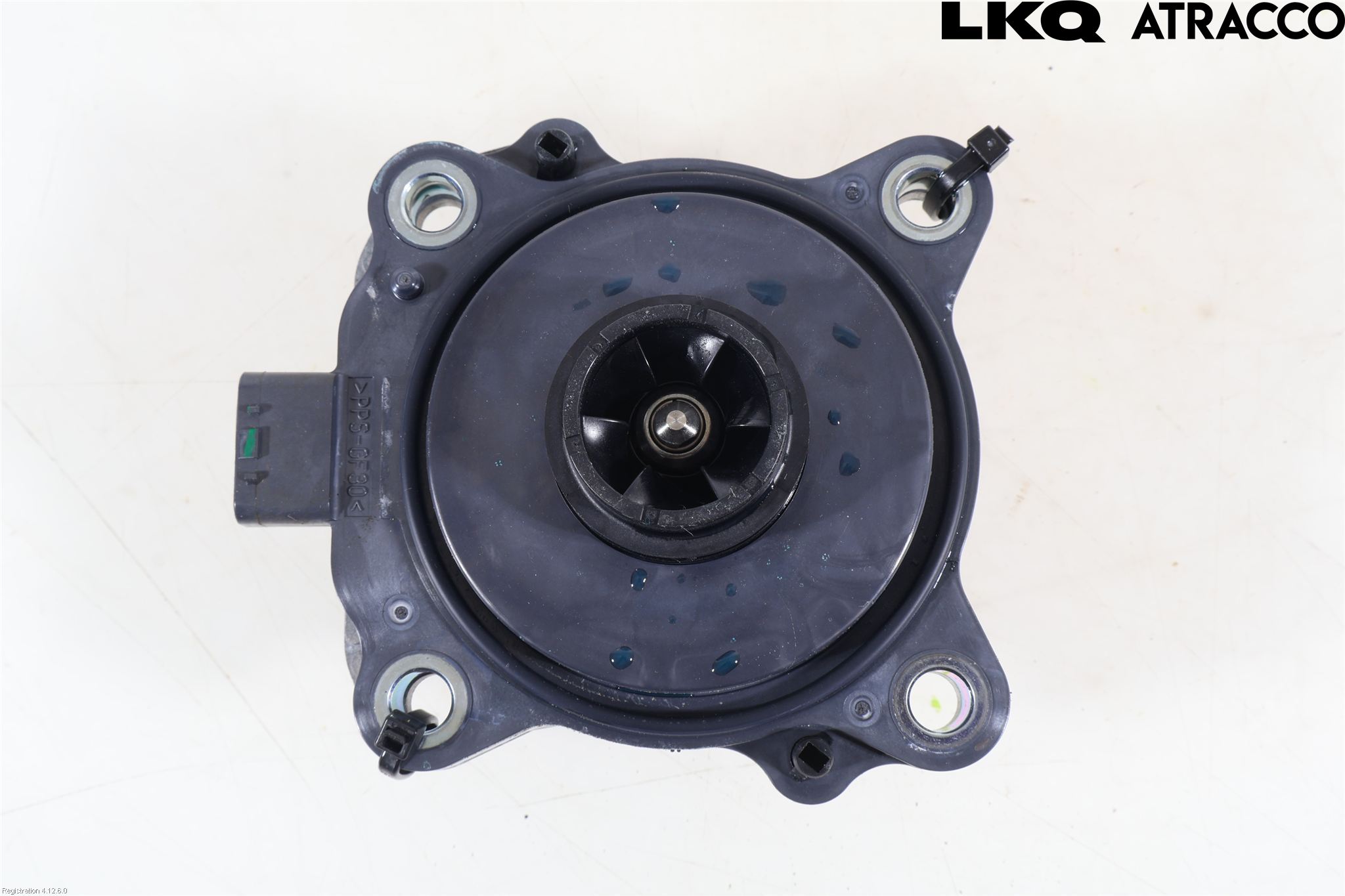 Suzuki SWIFT 17-24 Vannpumpe