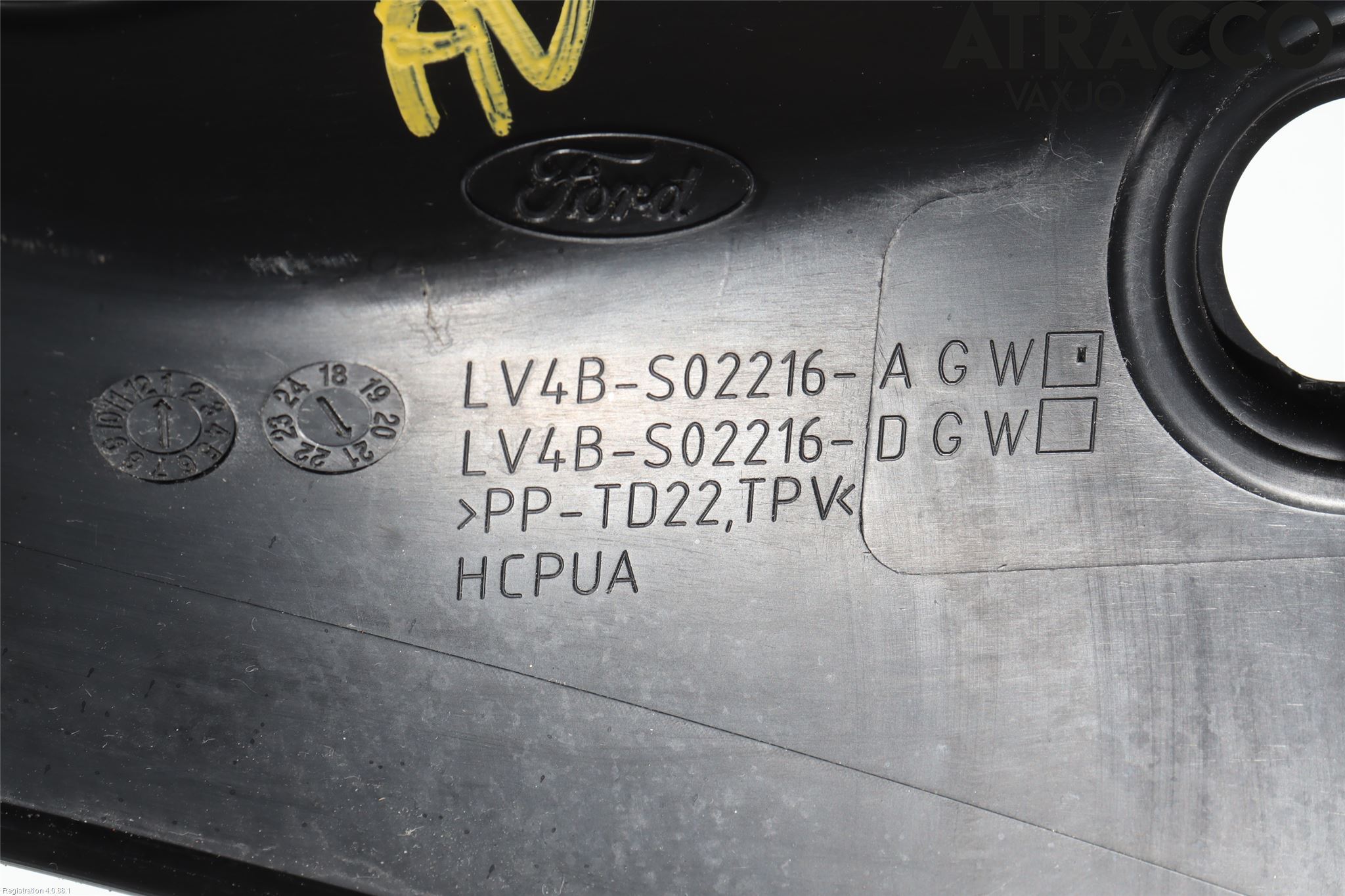 Ford KUGA/KUGA PHEZ/FHEV 20- Visker Deksel-Grill-Under Frr