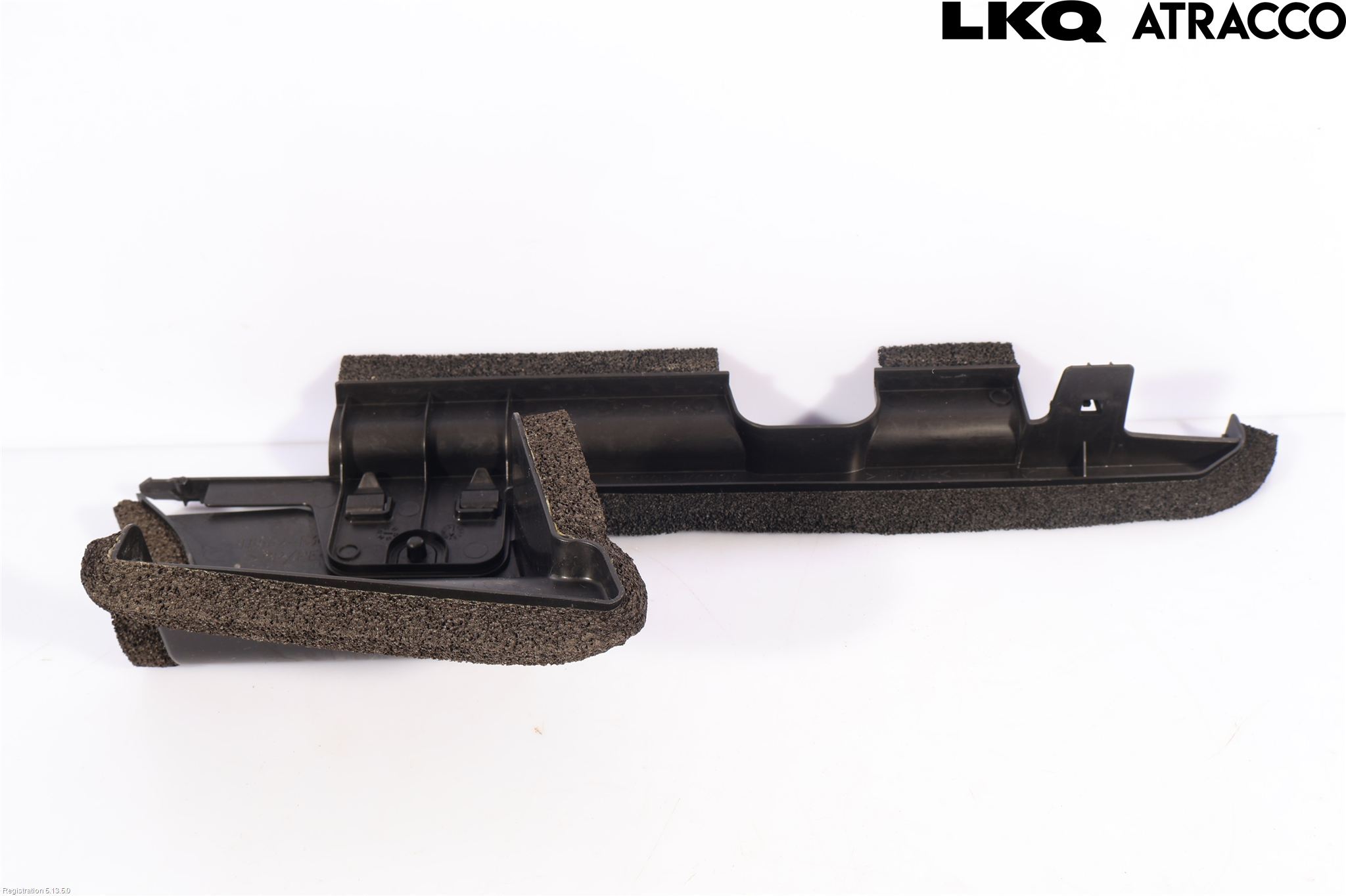 Toyota YARIS CROSS XP21 21- Luftstyring Front