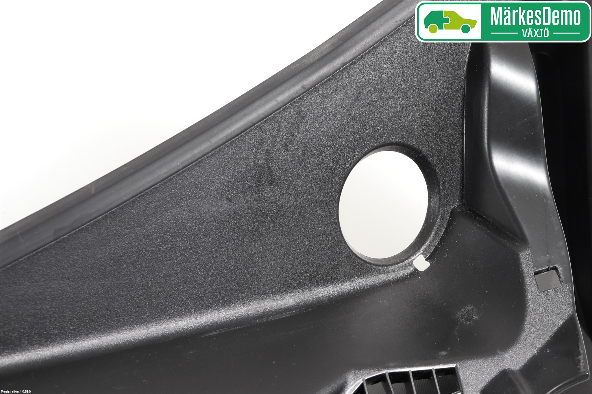 Suzuki SWIFT 17-24 Visker Deksel-Grill-Under Frr