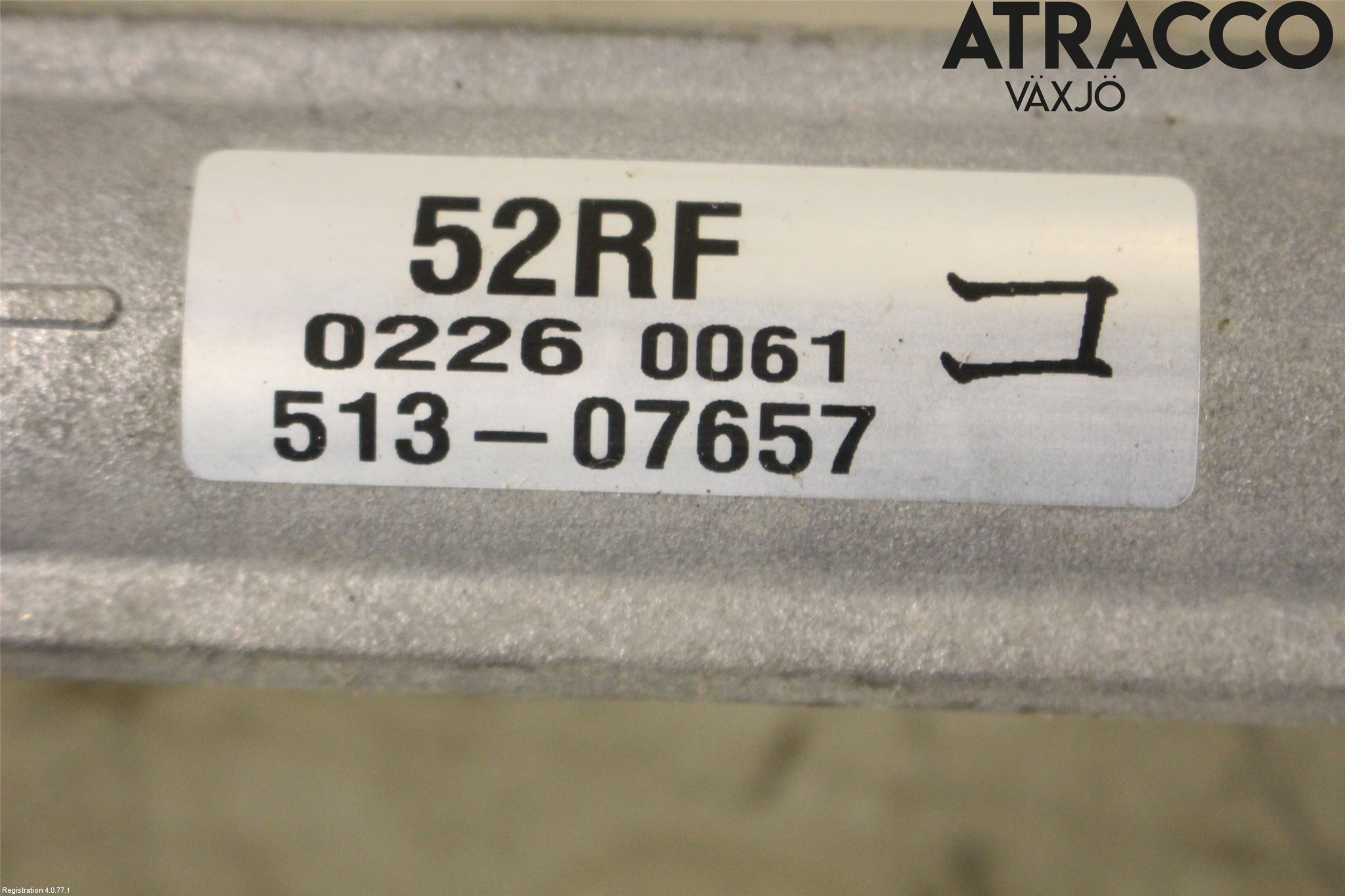 Suzuki SWIFT 17-24 Servo Snekke - Tannstang