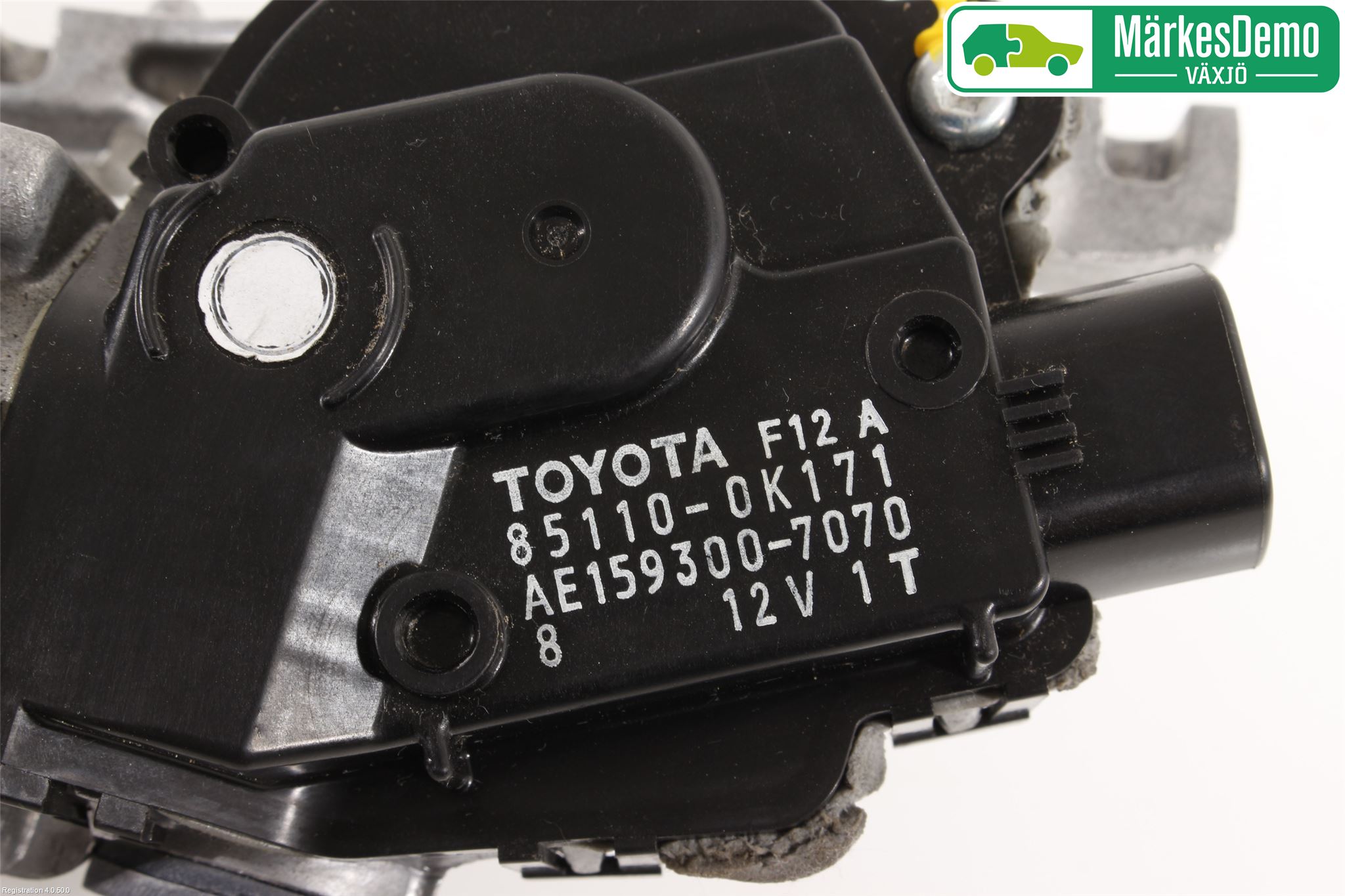 Toyota HILUX 16- Viskermotor Frontrute
