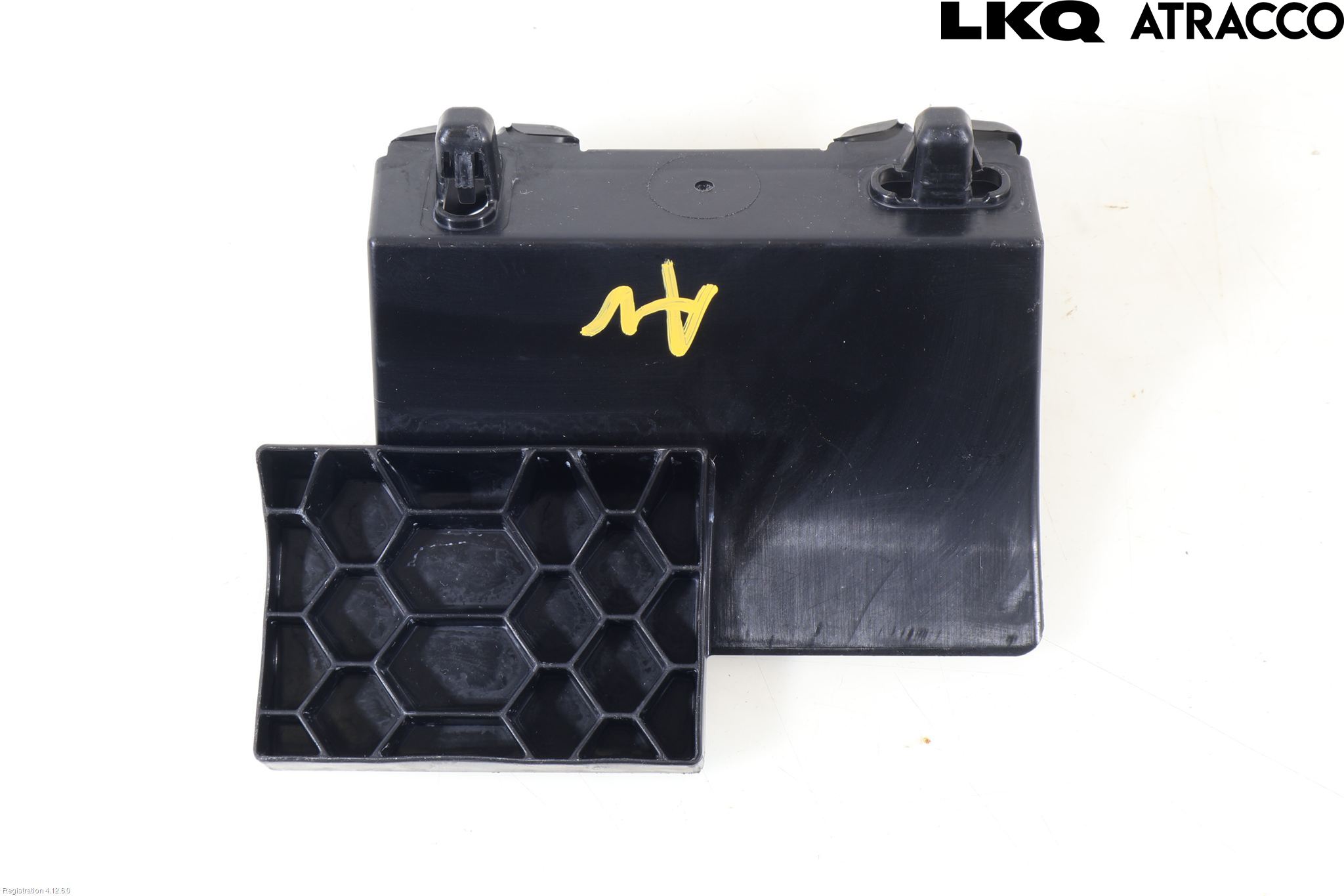 Lexus LBX 24- Luftstyring Front