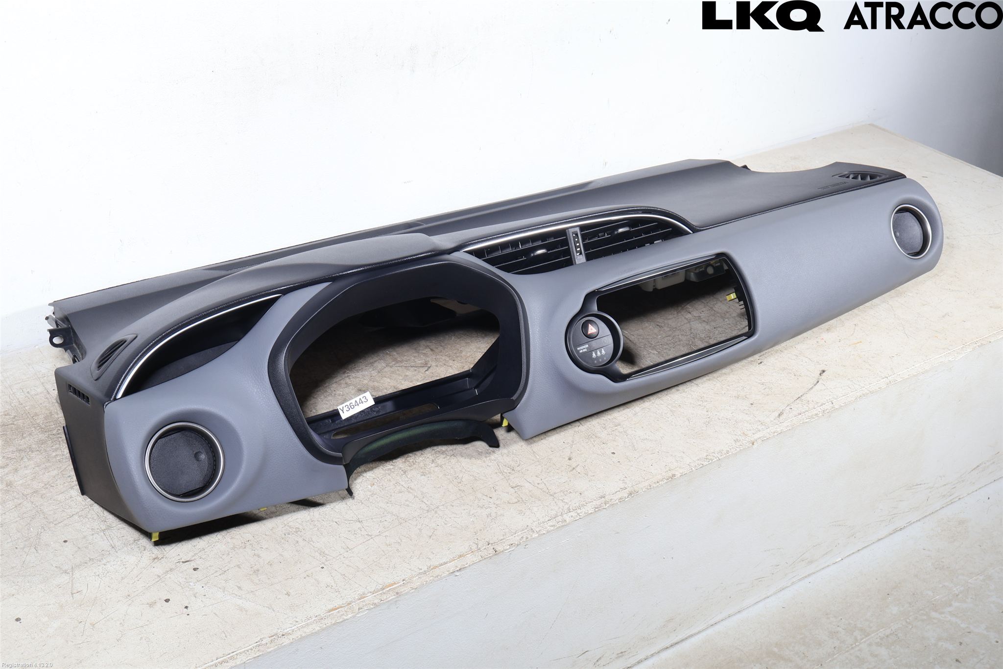 Toyota YARIS XP130 15-20 Dashbord