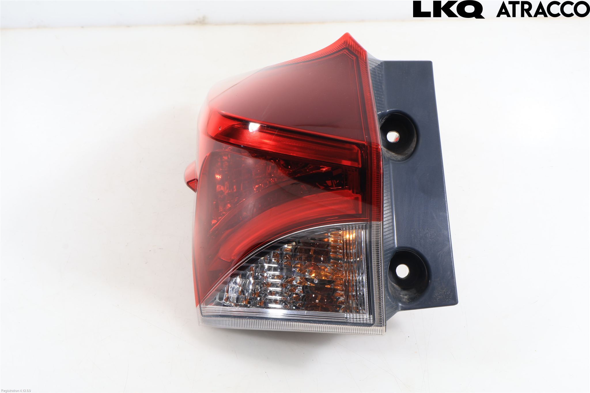 Toyota AURIS 13-19 Baklykt Venstre