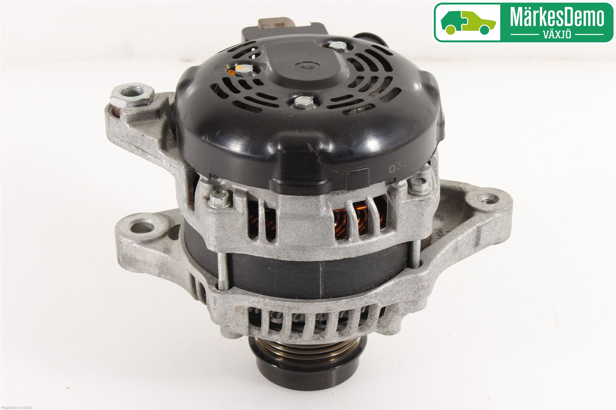 Toyota AVENSIS 16-18 Dynamo