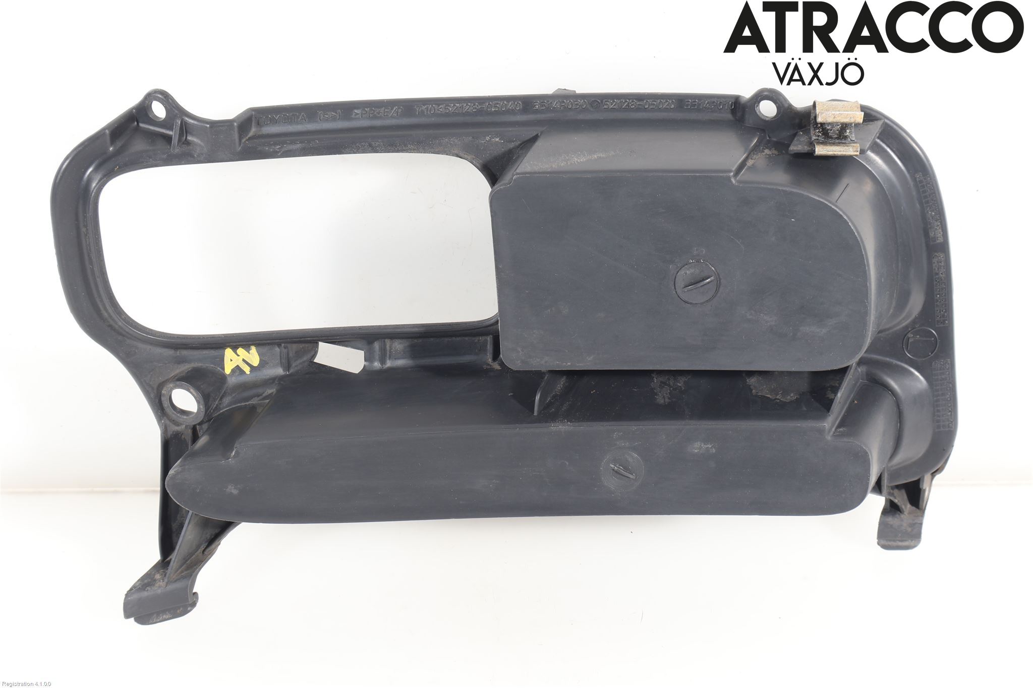 Toyota AVENSIS 03-06 Frontlykt Kurve-Tåkelys Ramme