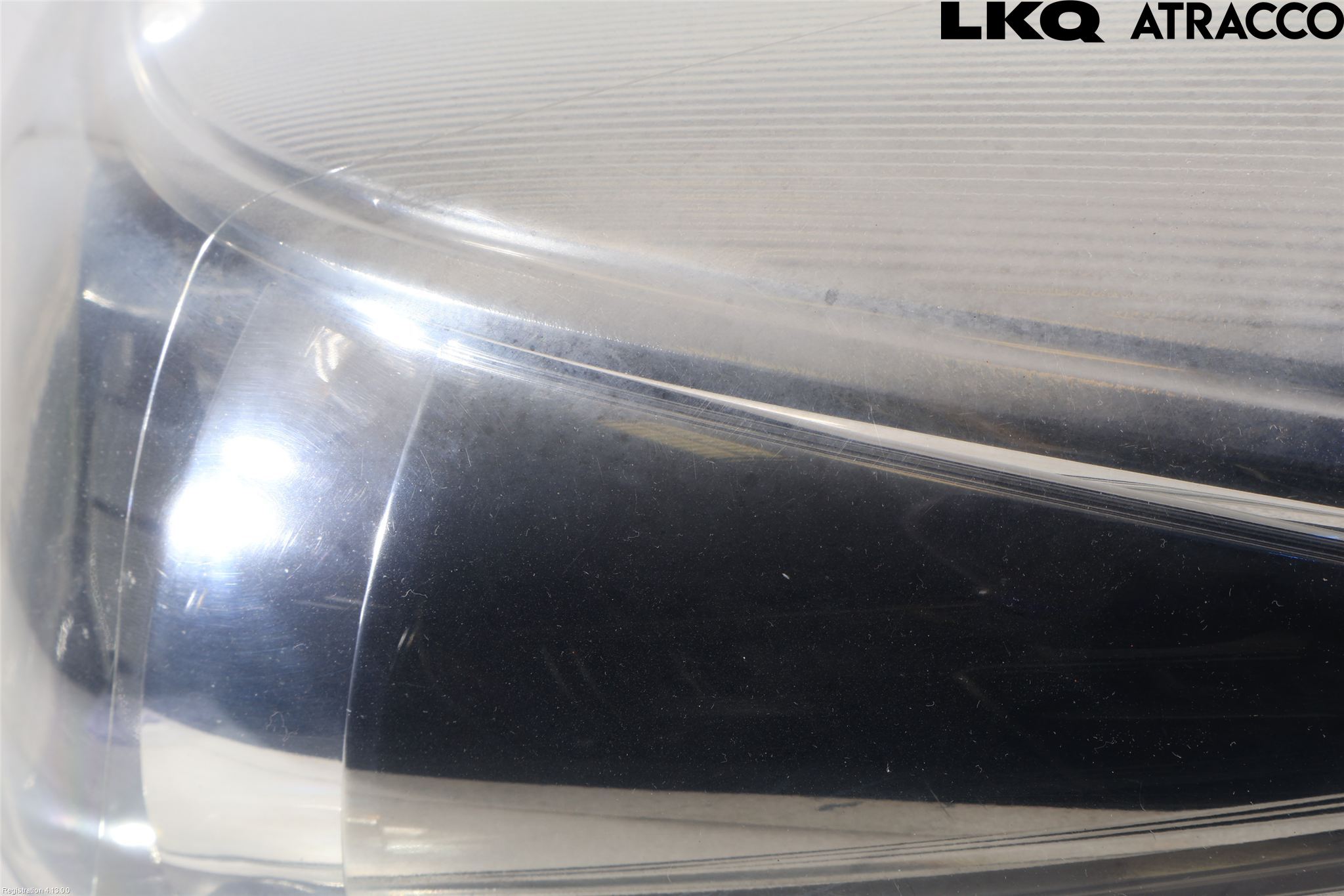 Toyota YARIS XP130 12-14 Frontlykt Venstre