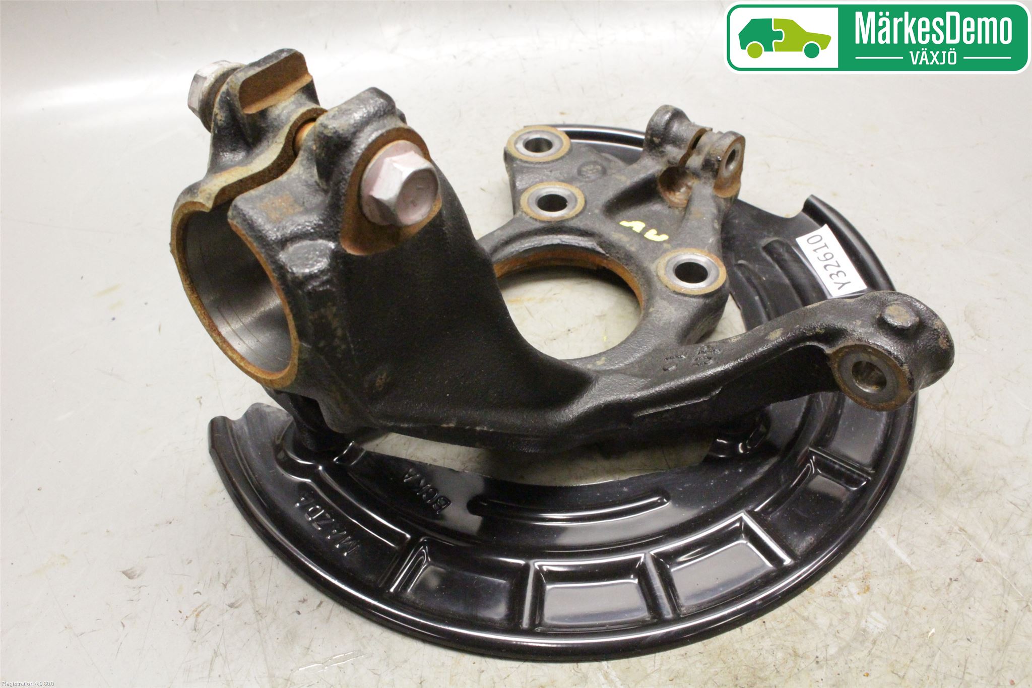 Mazda 3 IV 19- Spindel Vf