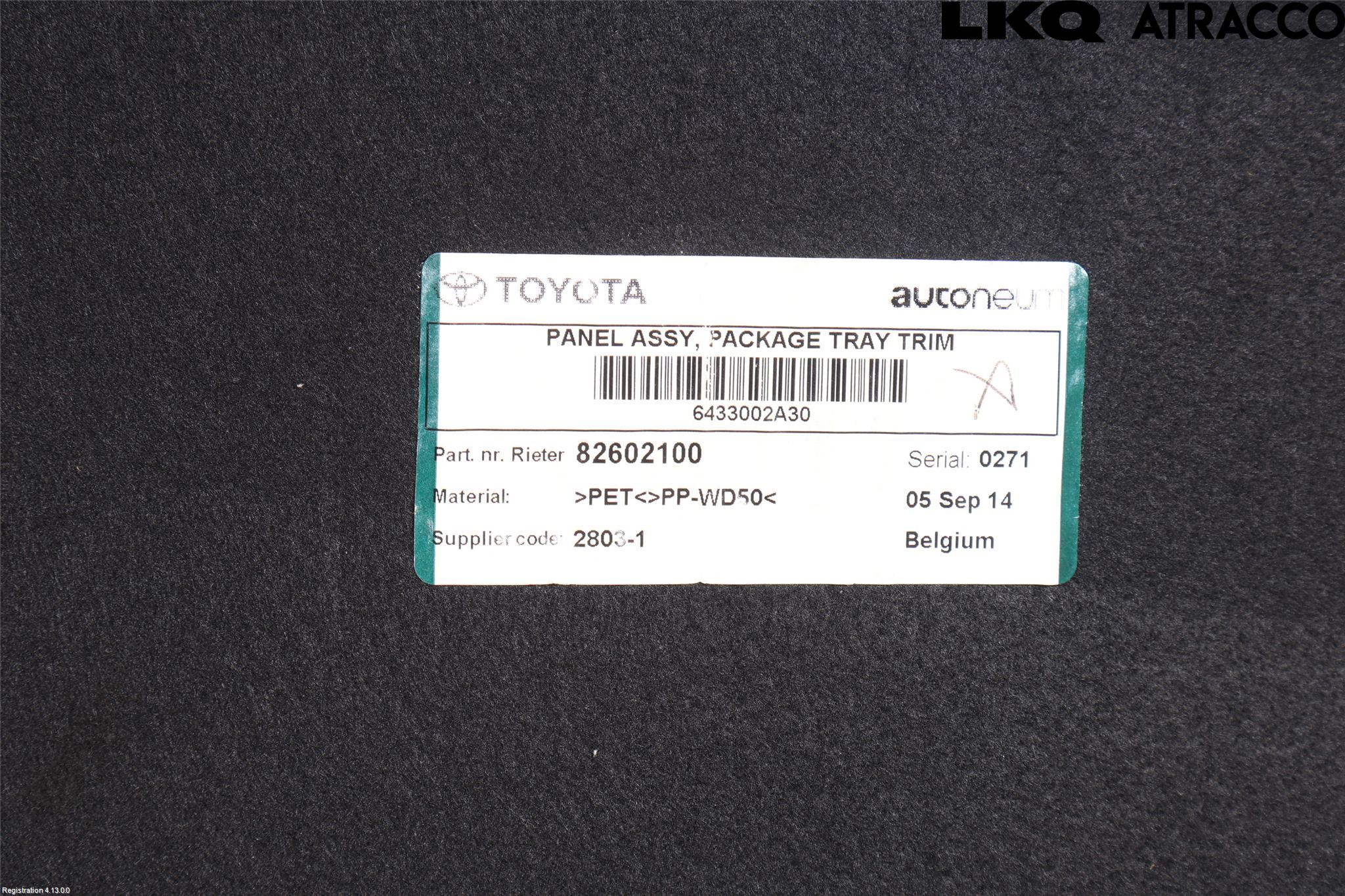 Toyota AURIS 13-19 Innr Hattehylle