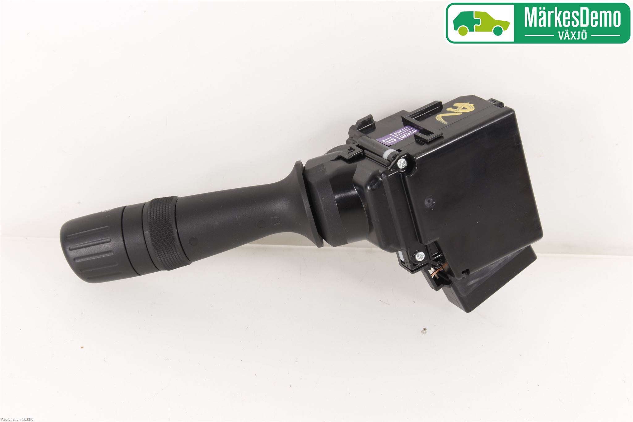 Toyota AURIS 13-19 Bryter Ratt Visker - Spyler