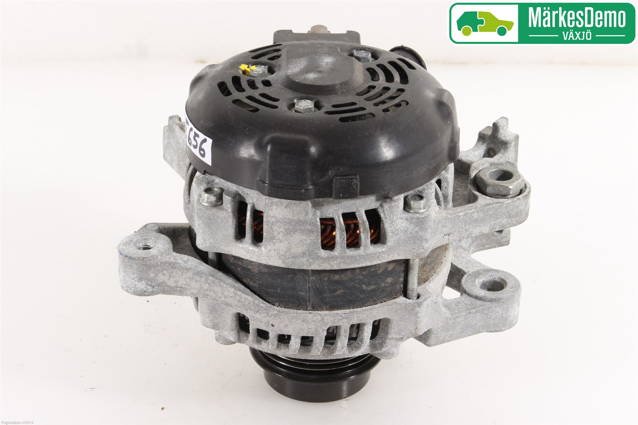 Toyota YARIS XP130 12-14 Dynamo