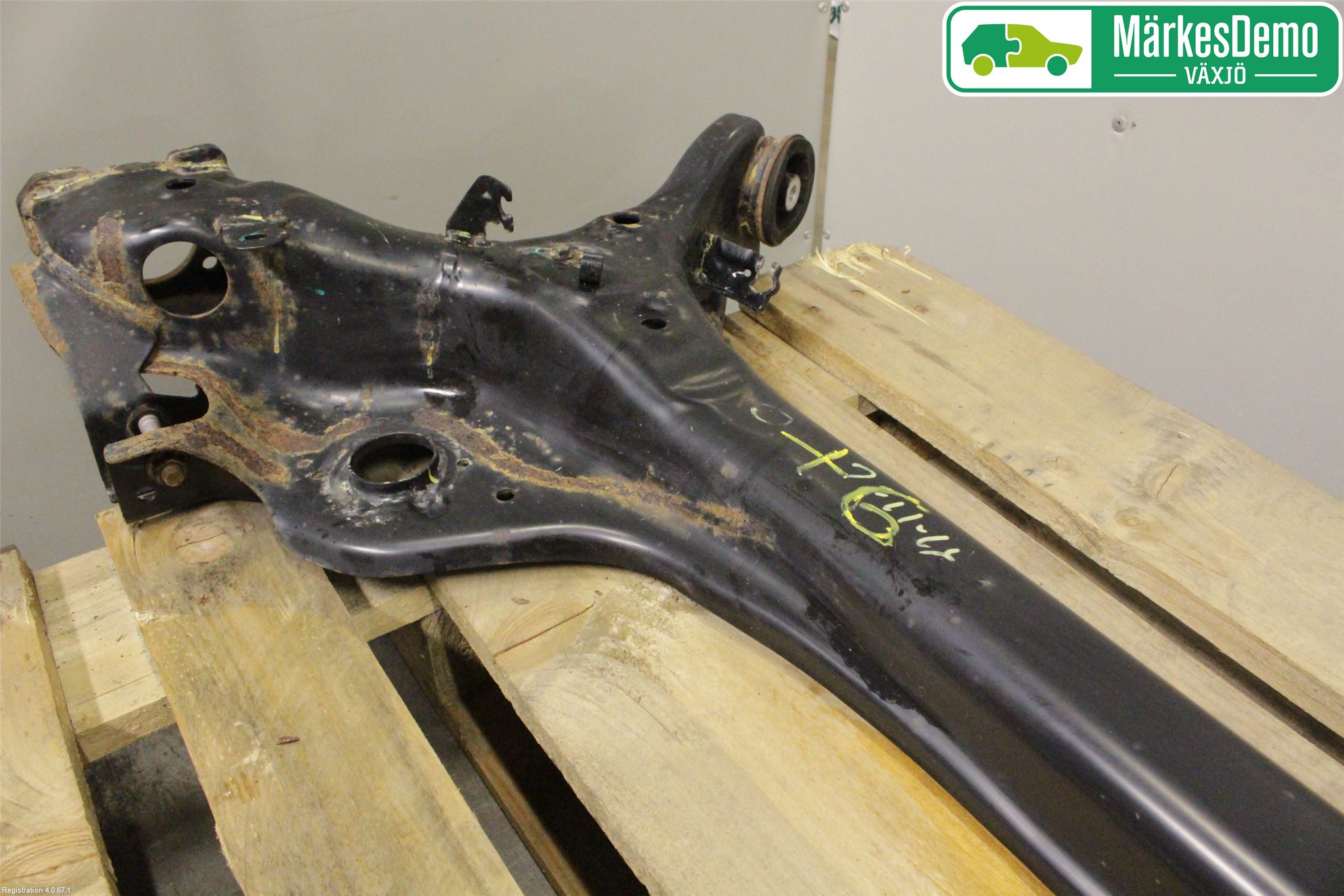 Suzuki BALENO 95-19 Bakaksel Feste Travers-Ramme