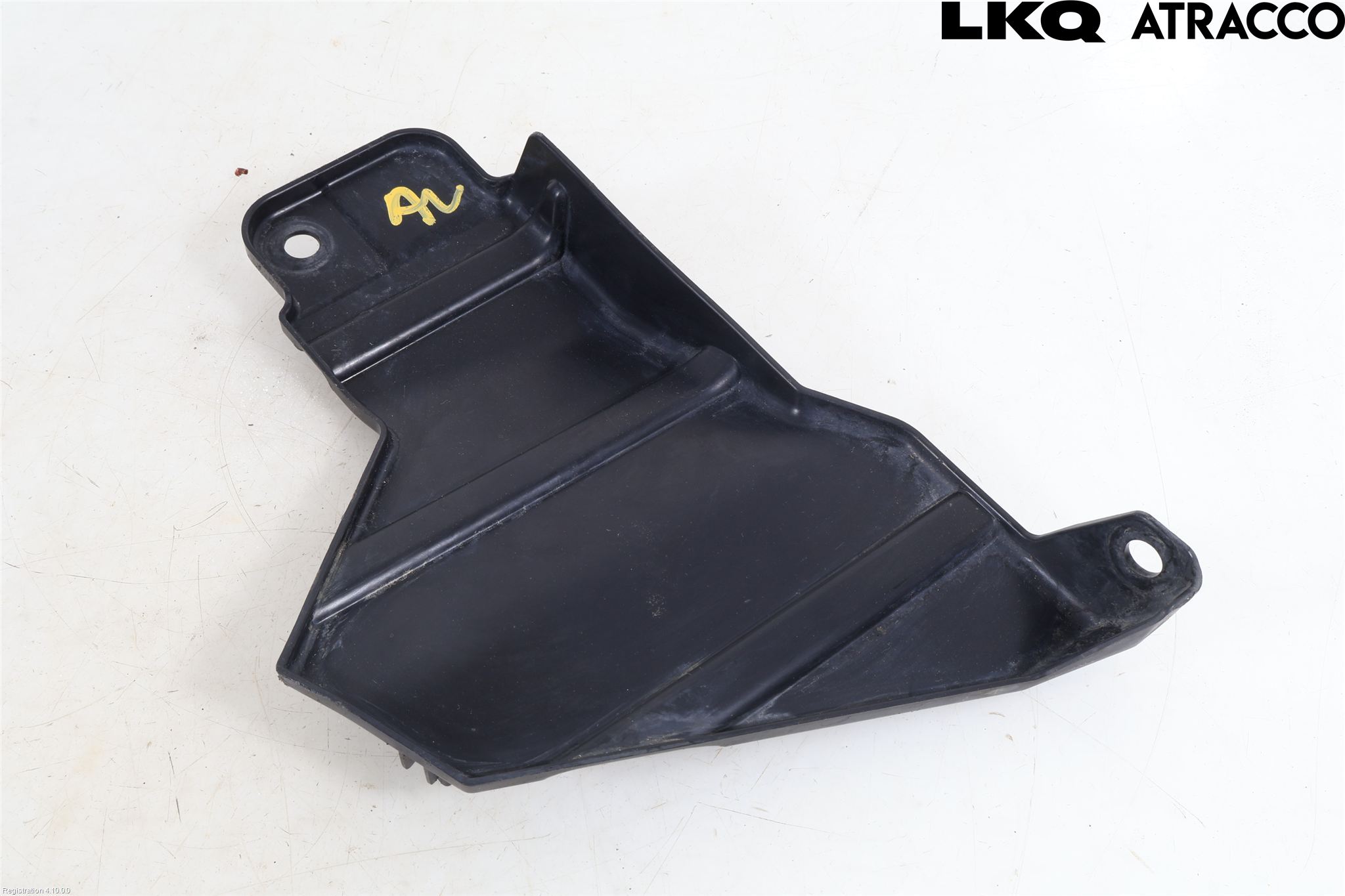 Mitsubishi OUTLANDER 13-21 Luftstyring Front