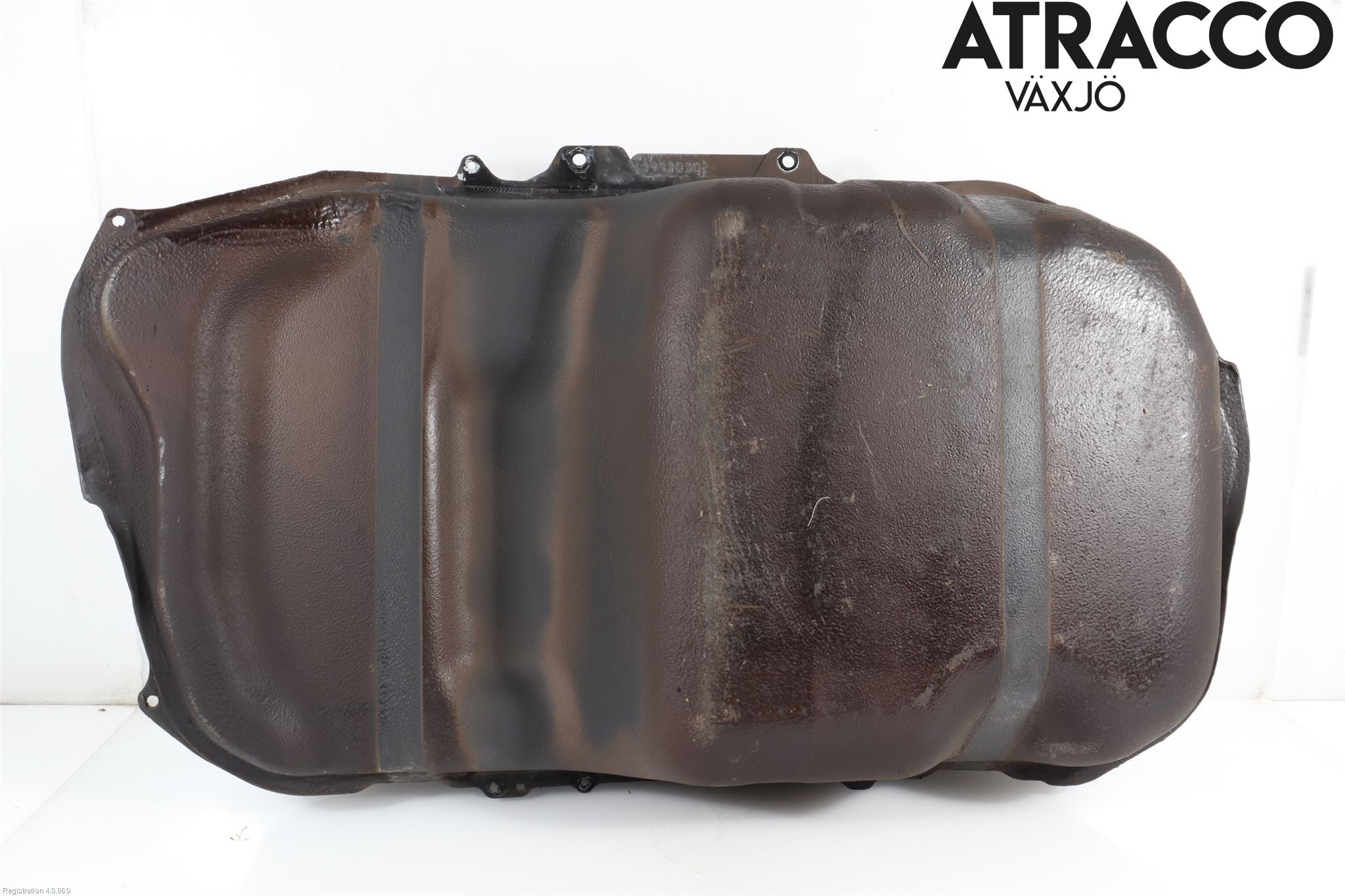 Mitsubishi ECLIPS CROSS Drivstofftank Innsprøytning