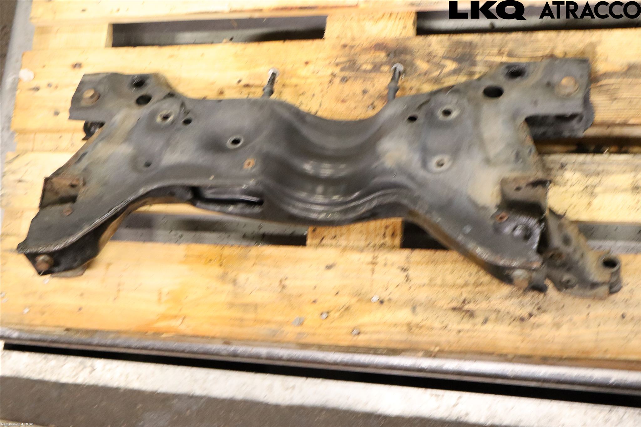 Volkswagen VW POLO 10-17 Forstillingsbjelke(Tvergående)