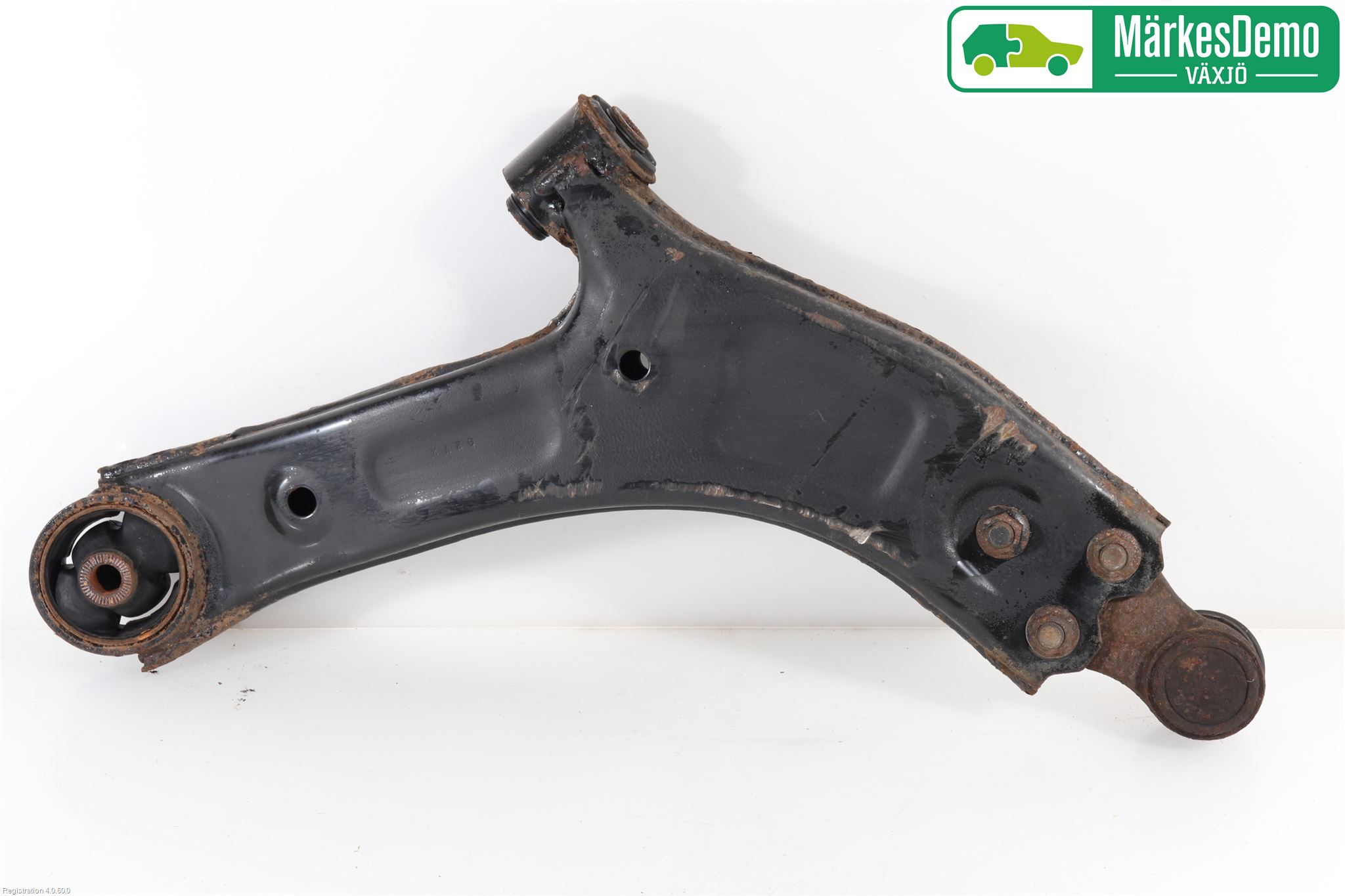 Hyundai H-1/STAREX 08-21 Bærearm Foran Venstre Nedre